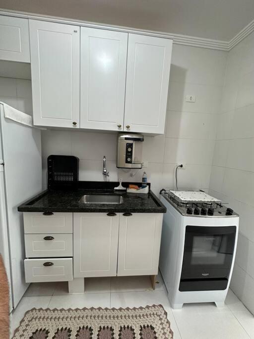Apto em Praia Grande, Aviação, 150 m da Praia!