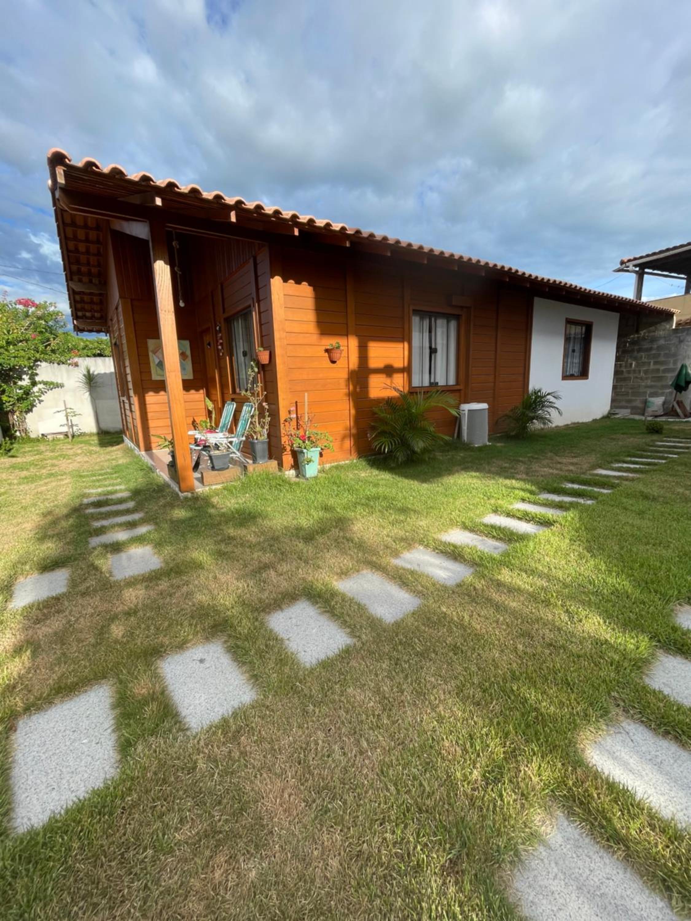 Millicent Residence - Chalet Milly e Chalet Iris - Itaoca Praia - ES