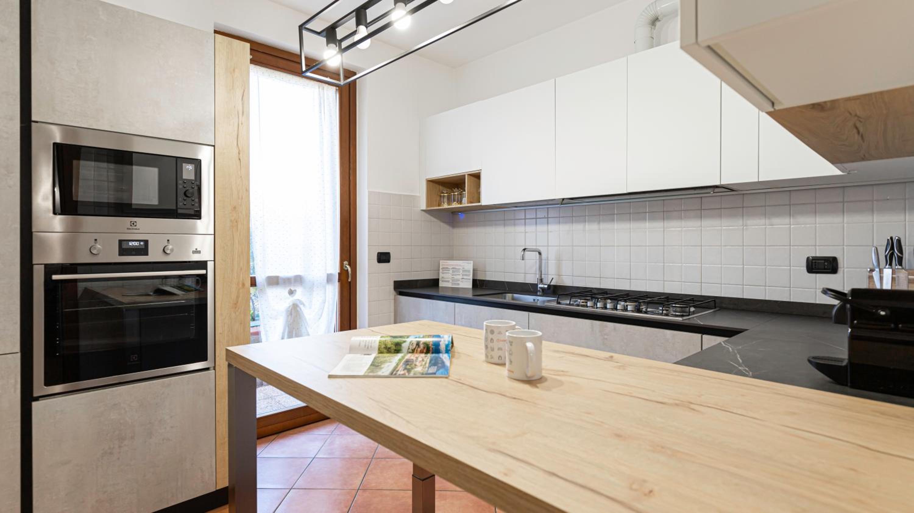 Italianway - Villa Donatori view 4
