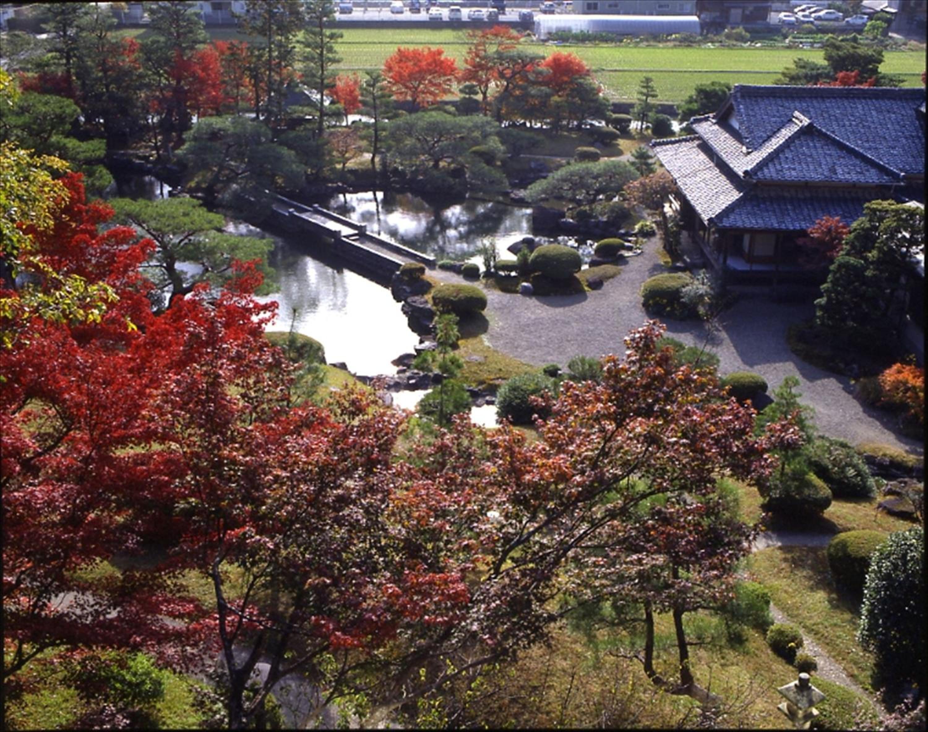 Sansuien