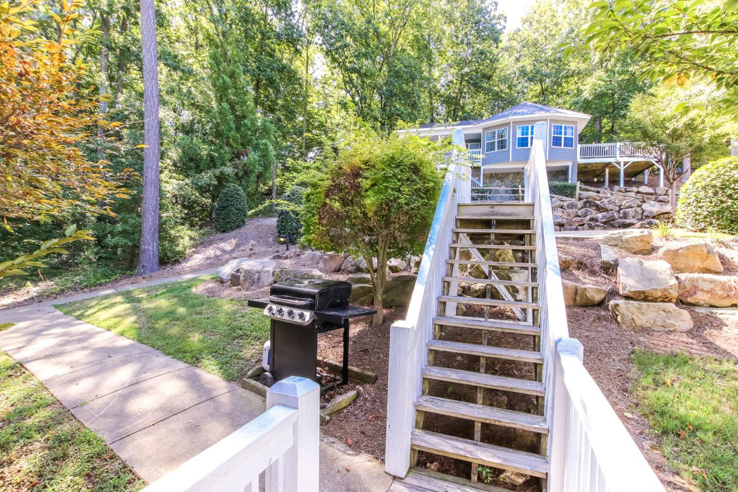 House #10 Paradise Found (pet friendly) private pier view 2