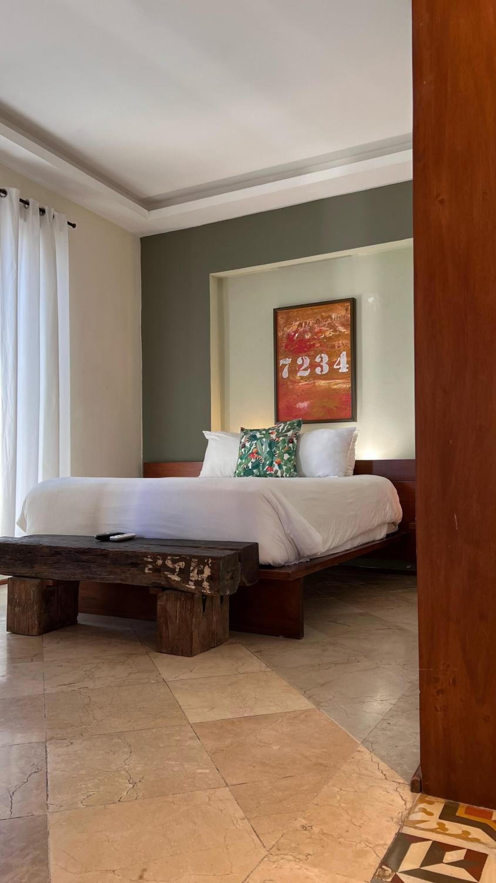 Hotel Heritage Residences Signature Collection - Image 1