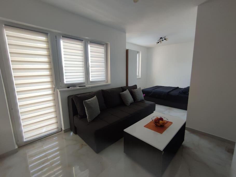 Apartman Nina