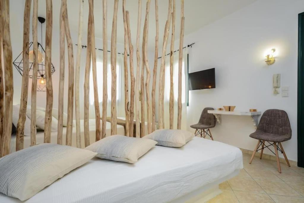 La Luna Suite, Naxos Town Center view 2