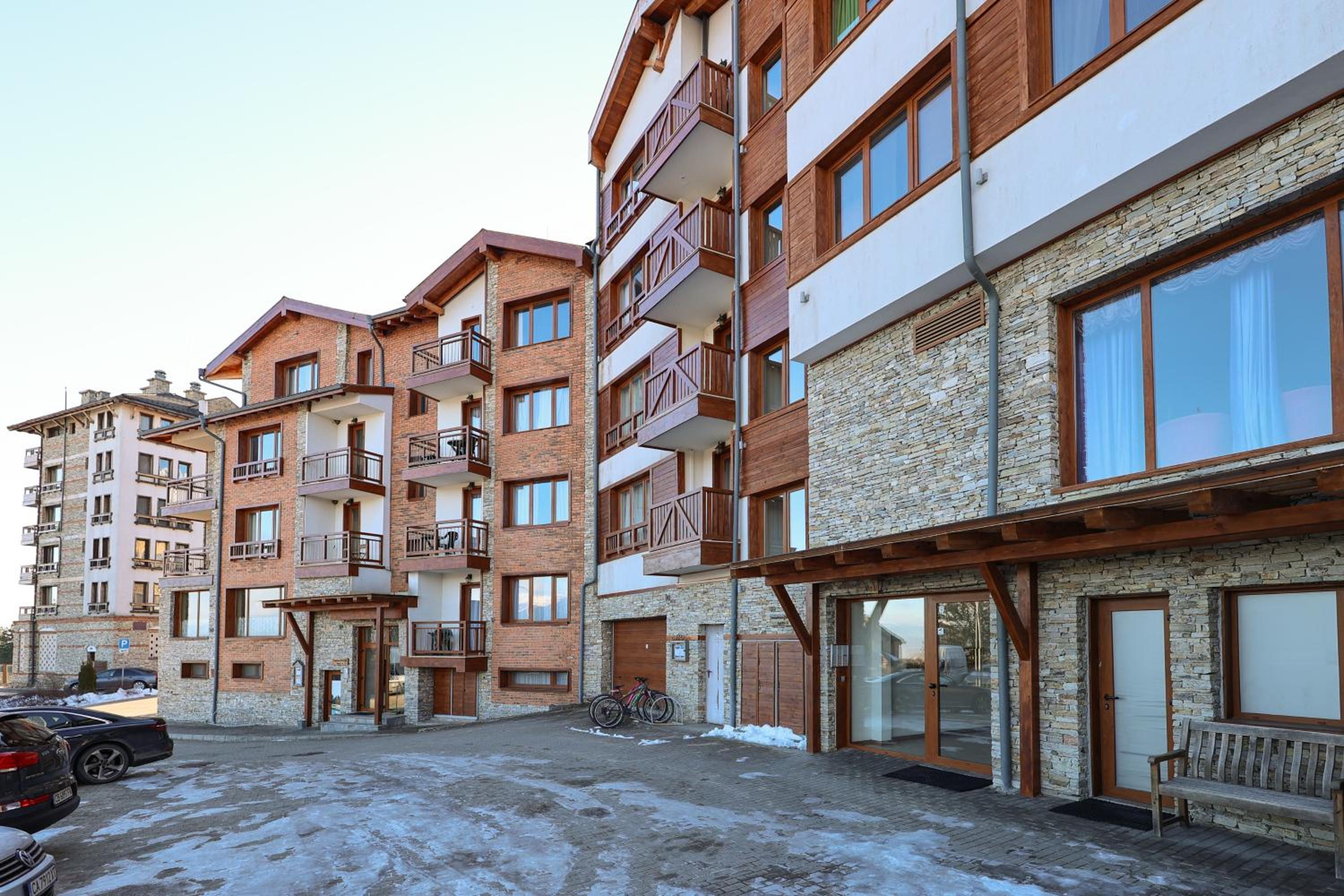 Pirin Golf Mountain View Retreat