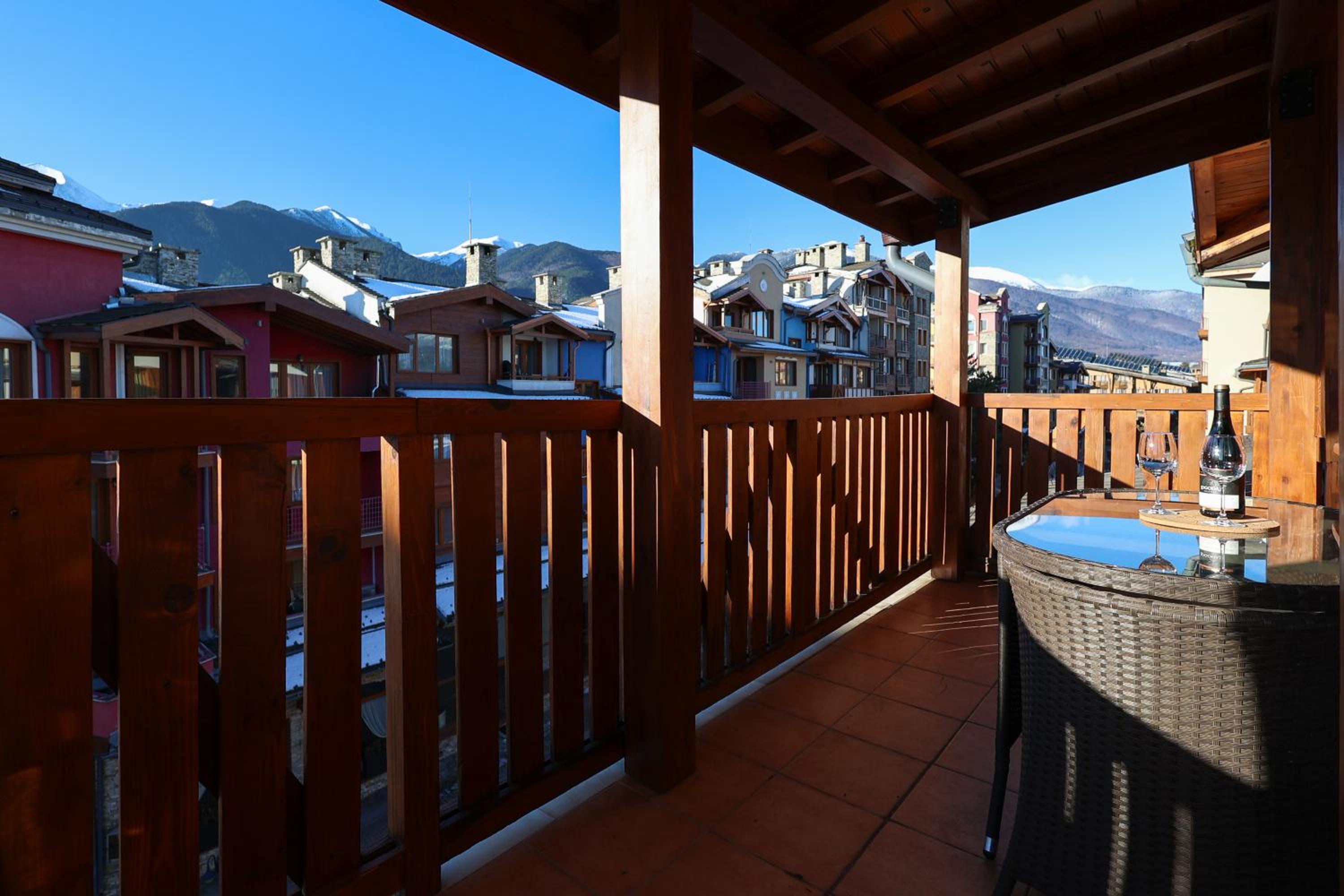 Pirin Golf Mountain View Retreat