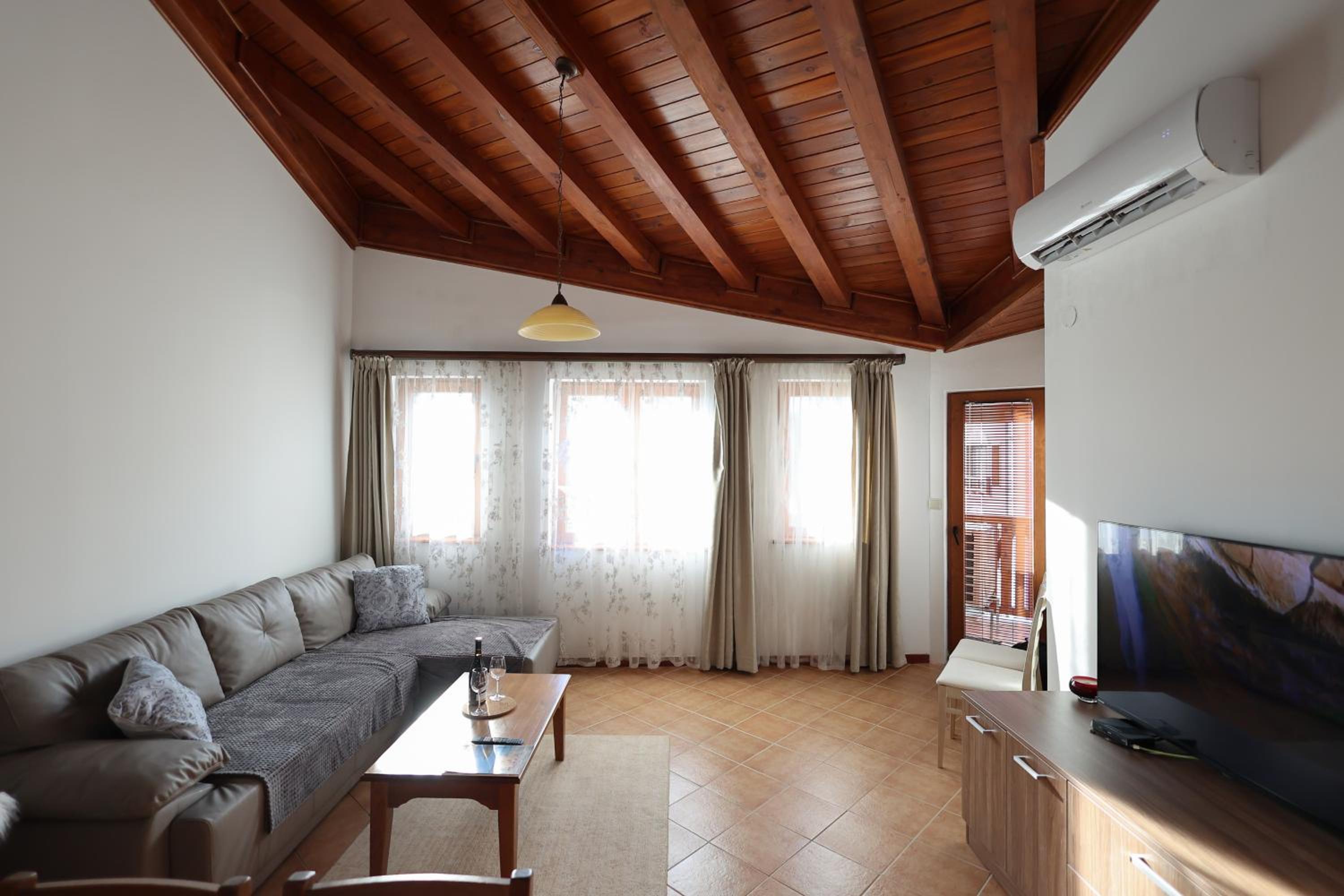 Pirin Golf Mountain View Retreat