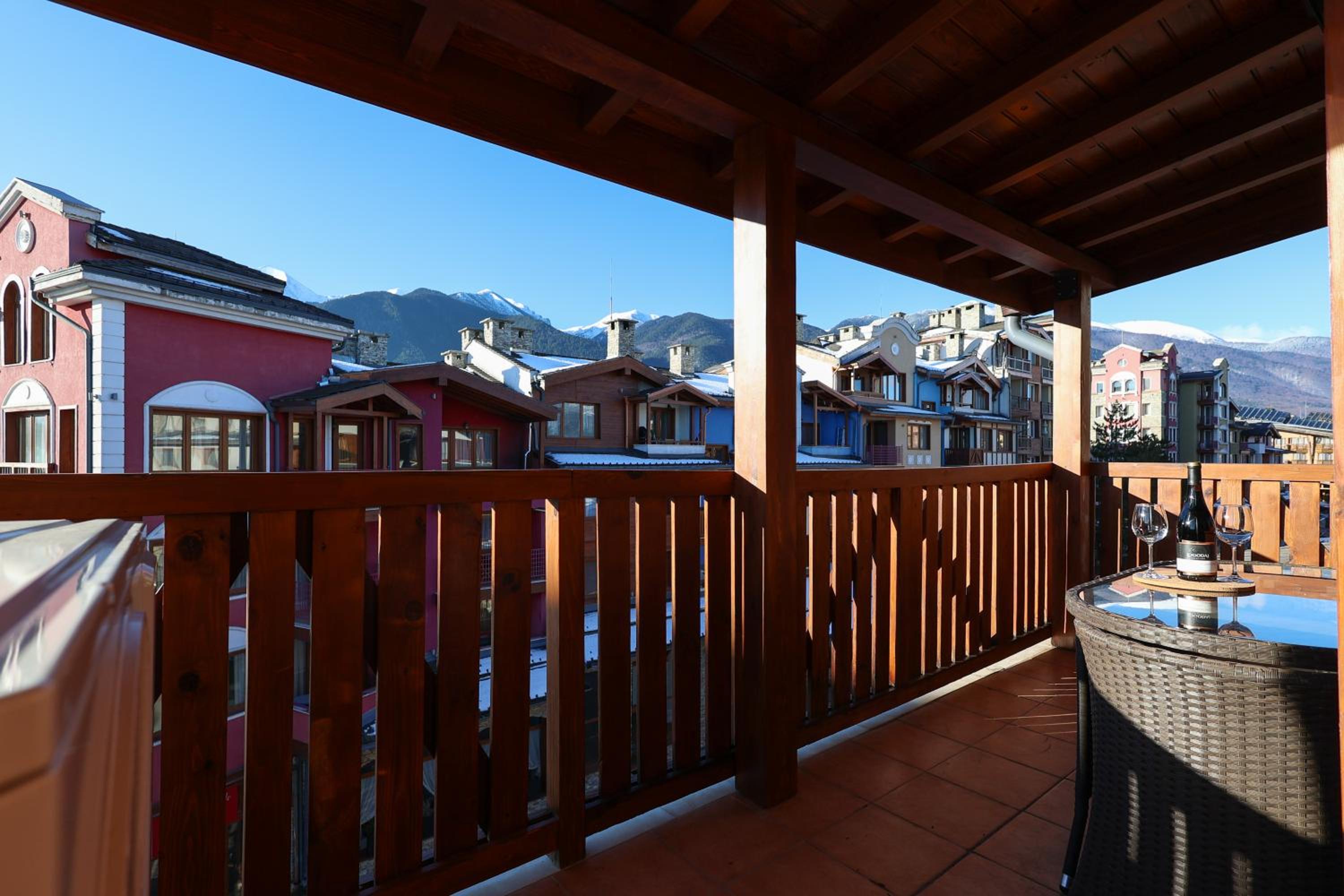 Pirin Golf Mountain View Retreat