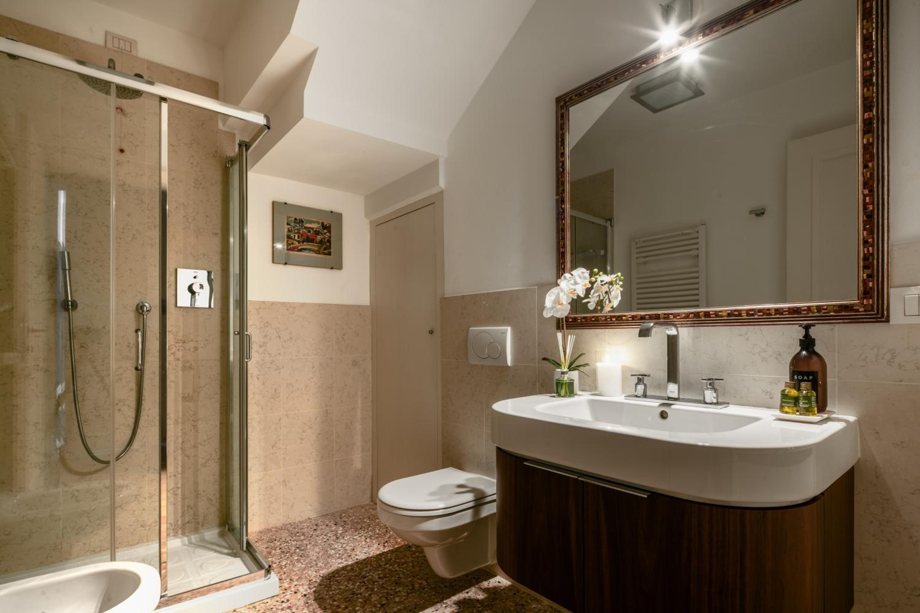 Santa Giustina Palace R&R