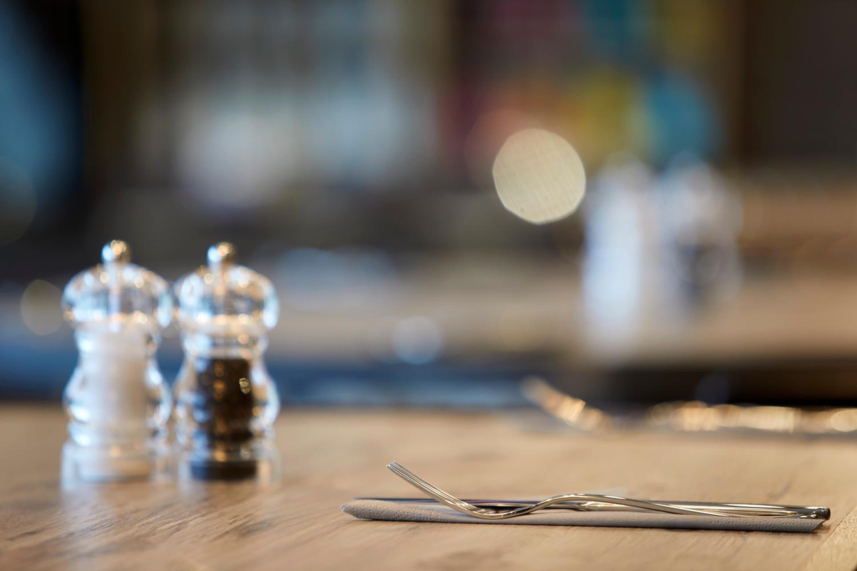 Hotel Premier Inn Köln City Mediapark - Image 1