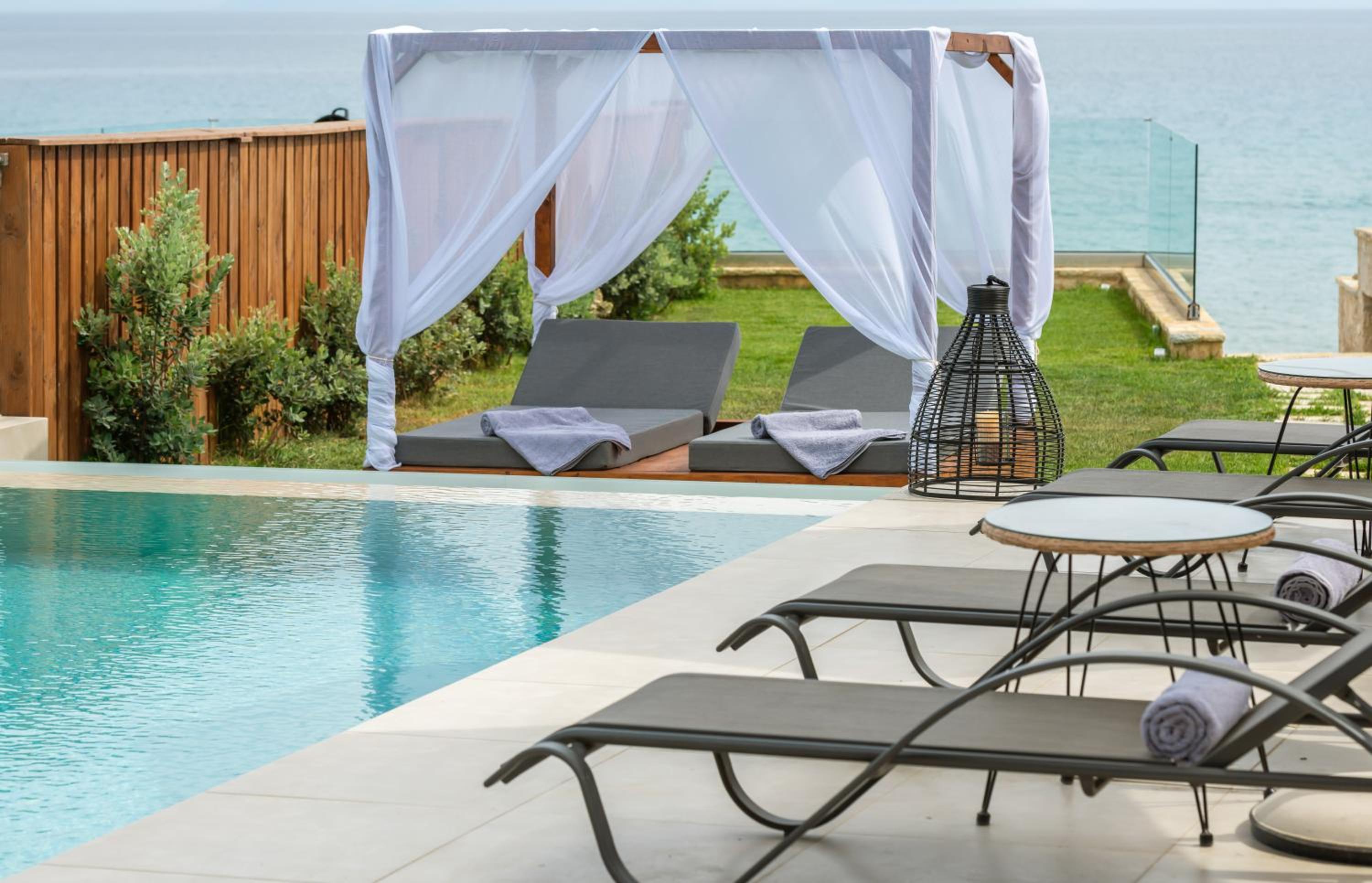 Astarte Villas - Casa Del Mare Beach Villa with Pool