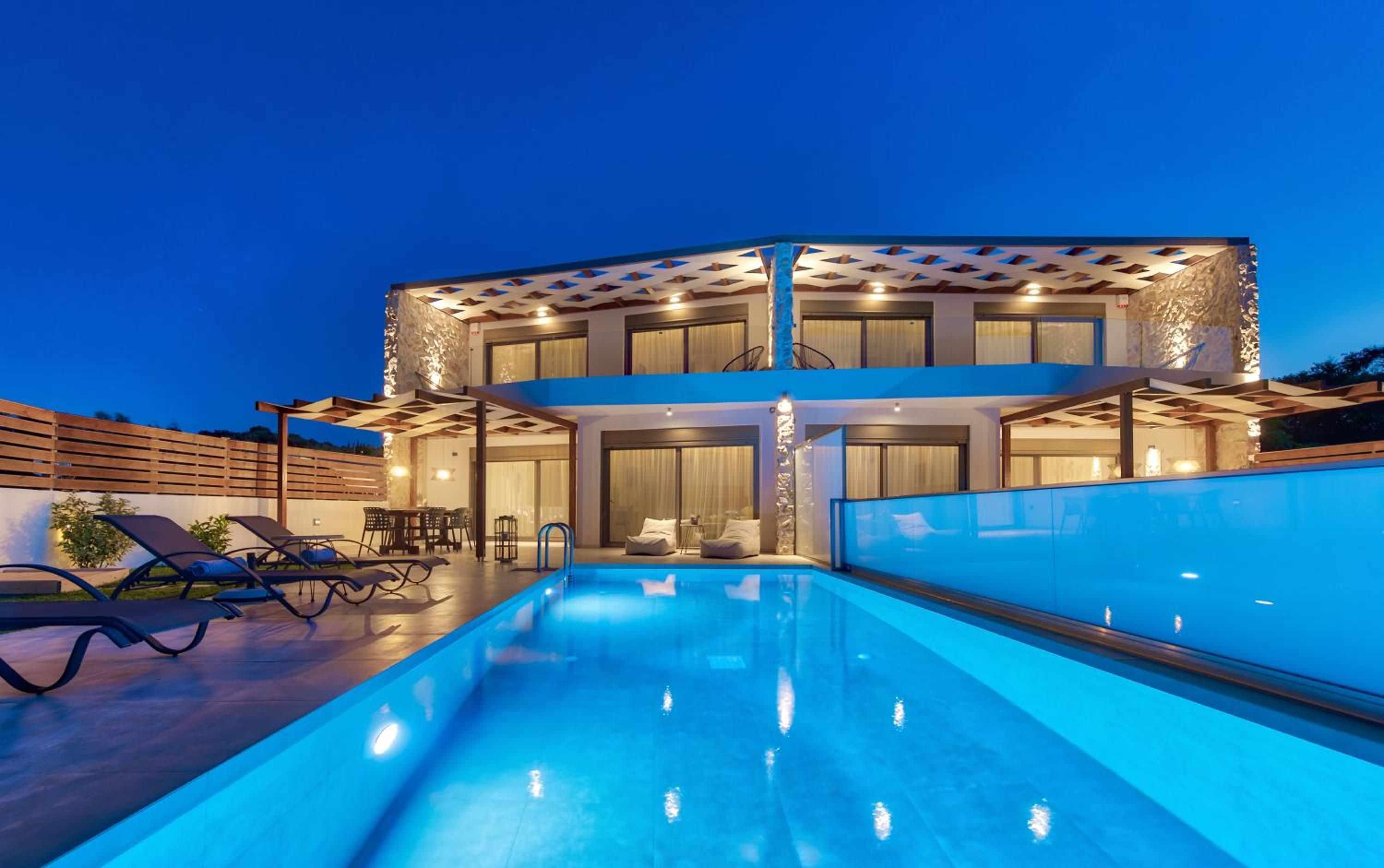 Astarte Villas - Casa Del Mare Beach Villa with Pool