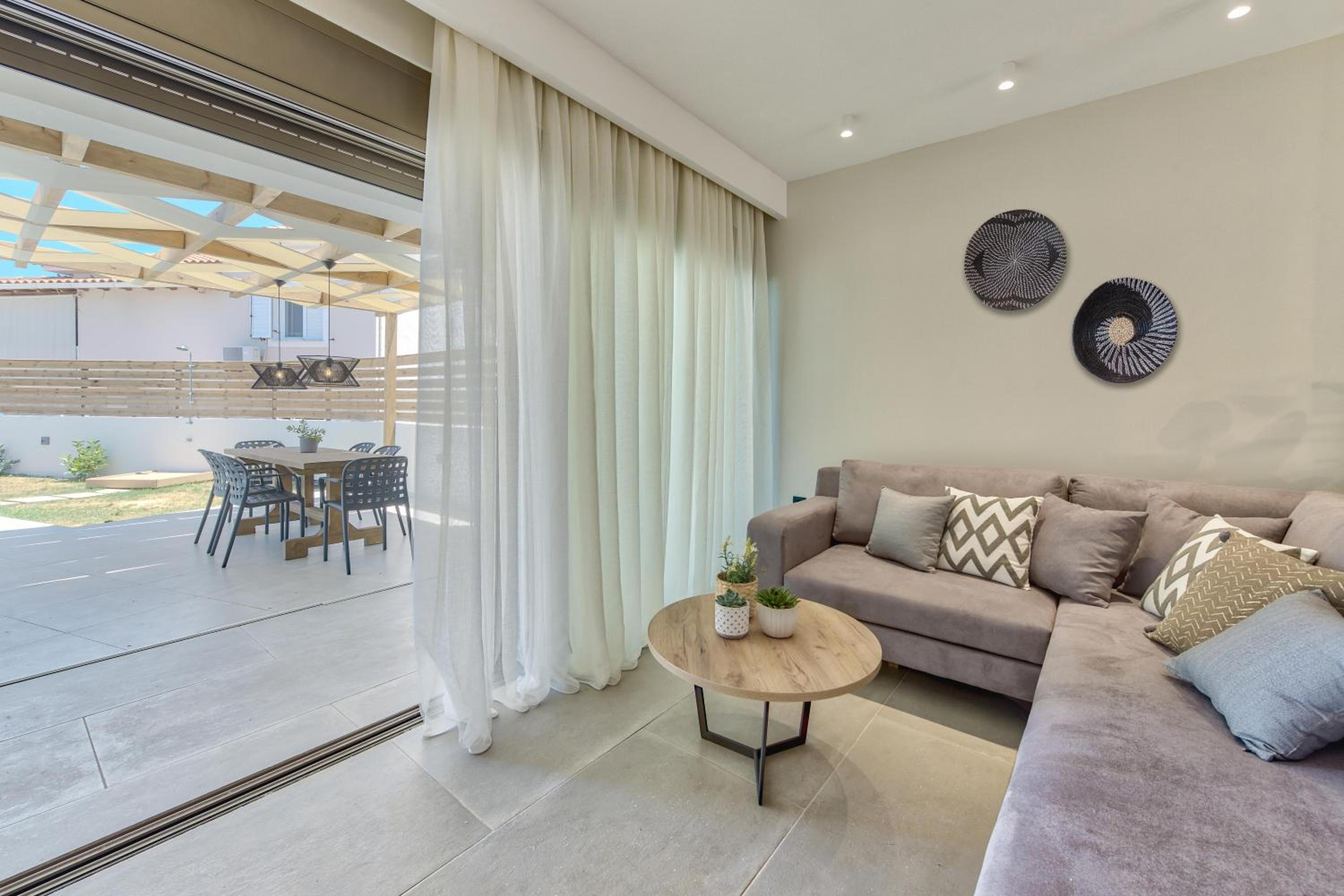 Astarte Villas - Casa Del Mare Beach Villa with Pool