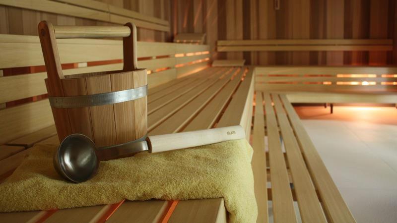 FeWo 20 - Appartement im Rottalblick - YoungModern wohnen mit Bademantelgang zur Therme, TV, Balkon und persönlichem Gästeempfang von Astarte Estate
