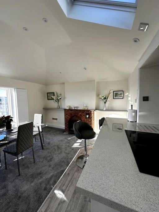 Riverside Seaside Apartment