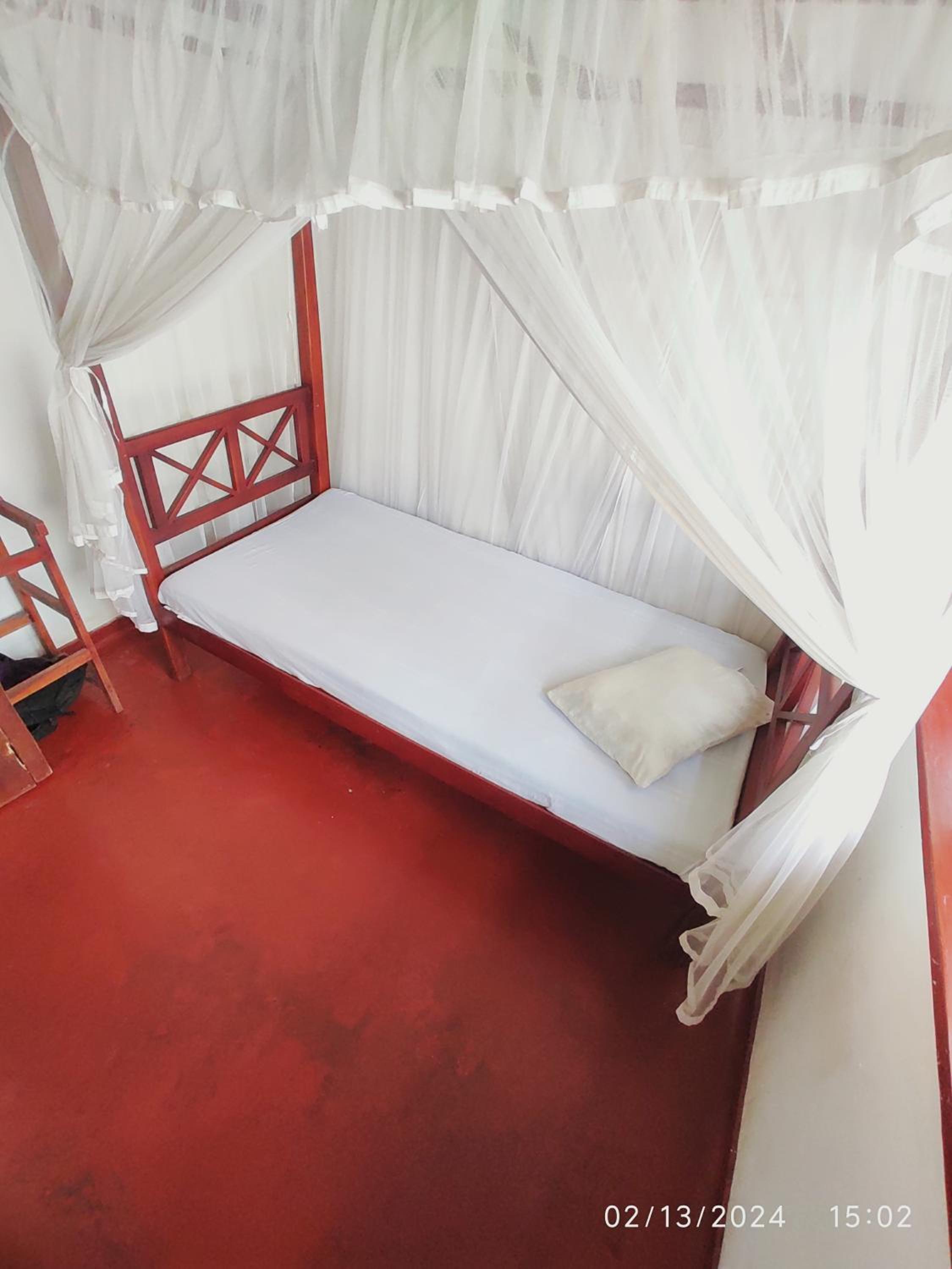 Sheyyes hostel