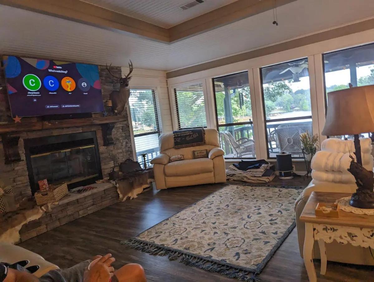 Leesville Vacations - Robbins Nest- inactive - Property Image 5