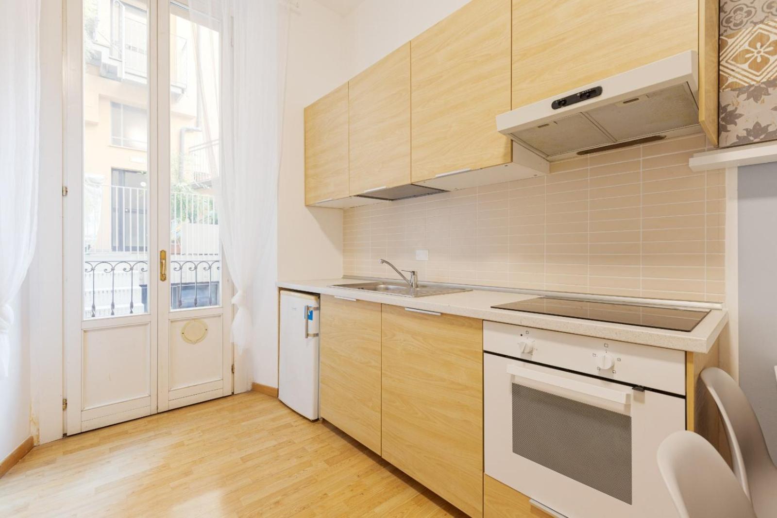GuestHost - Milano Magenta Long Let Apts