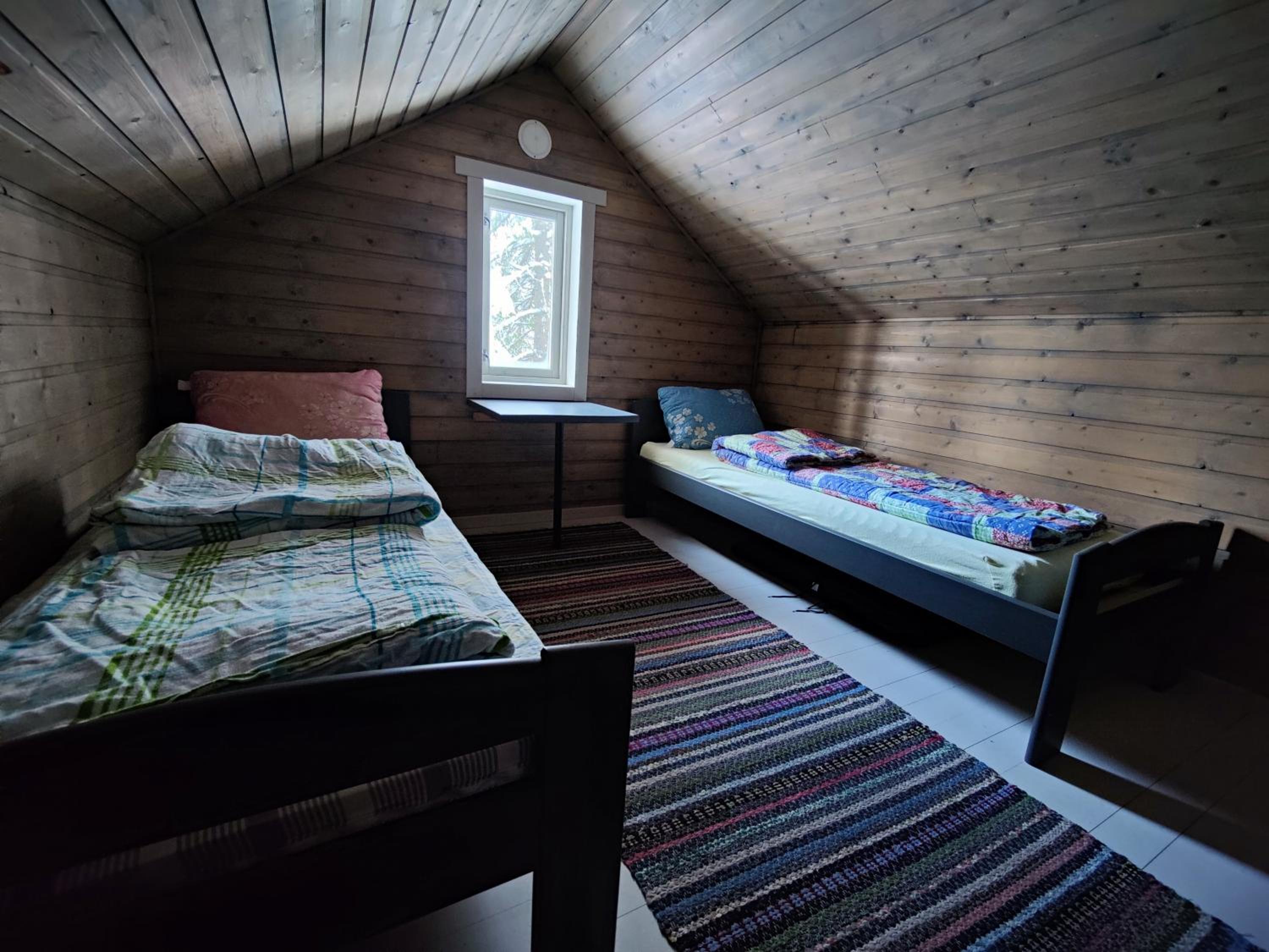 Tronstadbu- 1800s Cabin near Geirangerfjord & Slogen Hike