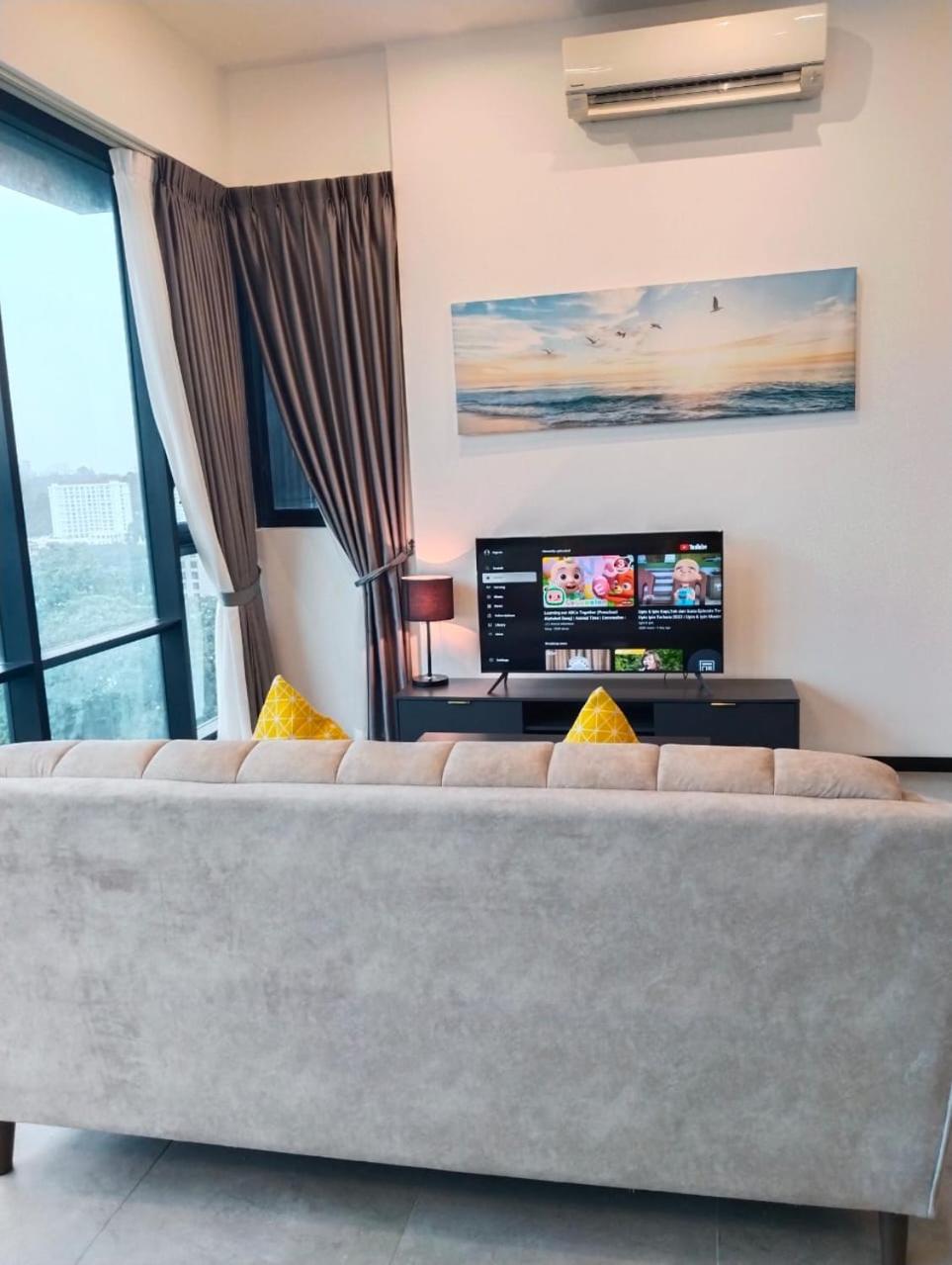 Opus Service Suite At Kuala Lumpur