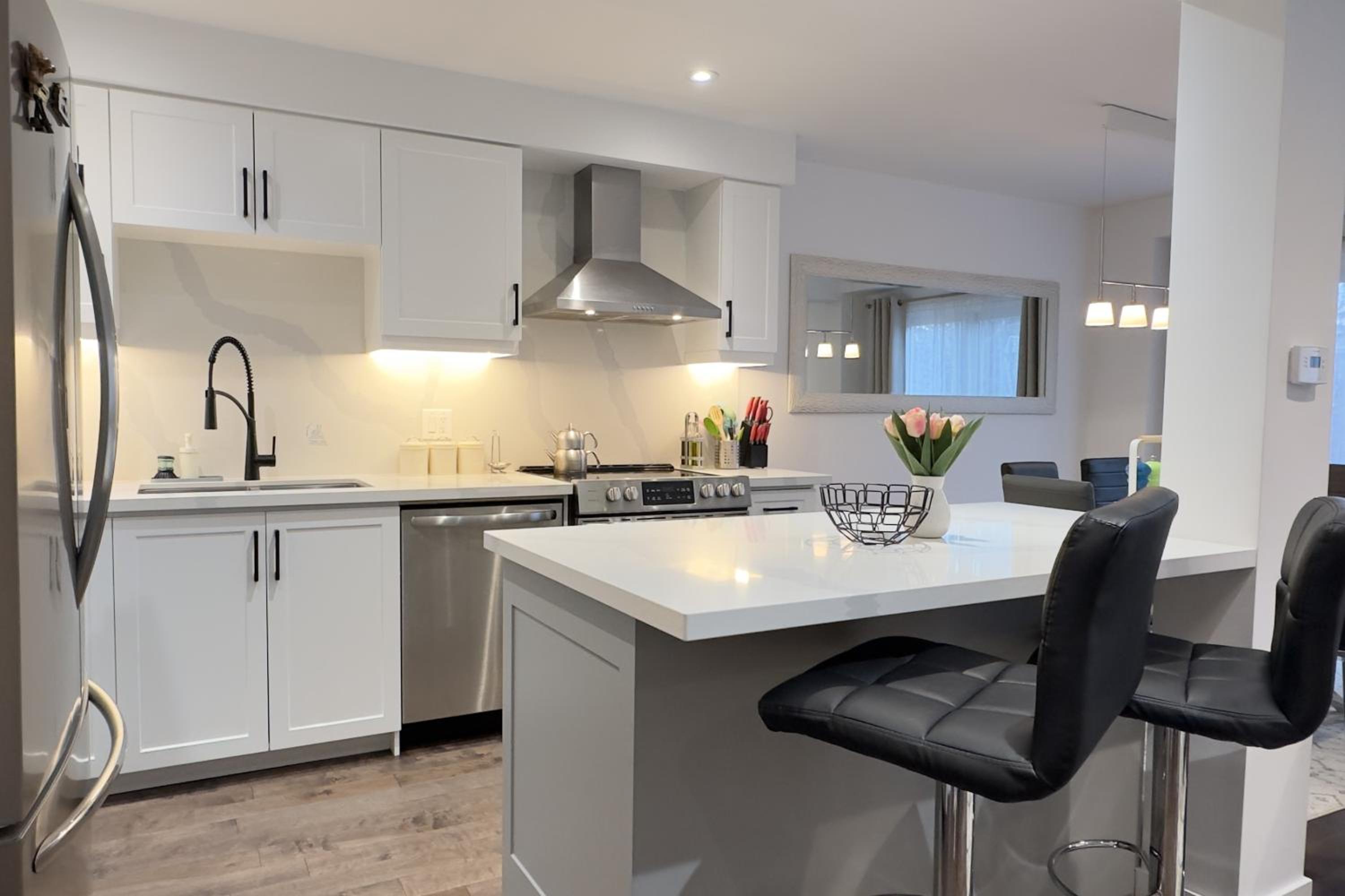 Stylish Home in Prime Location North of Toronto
