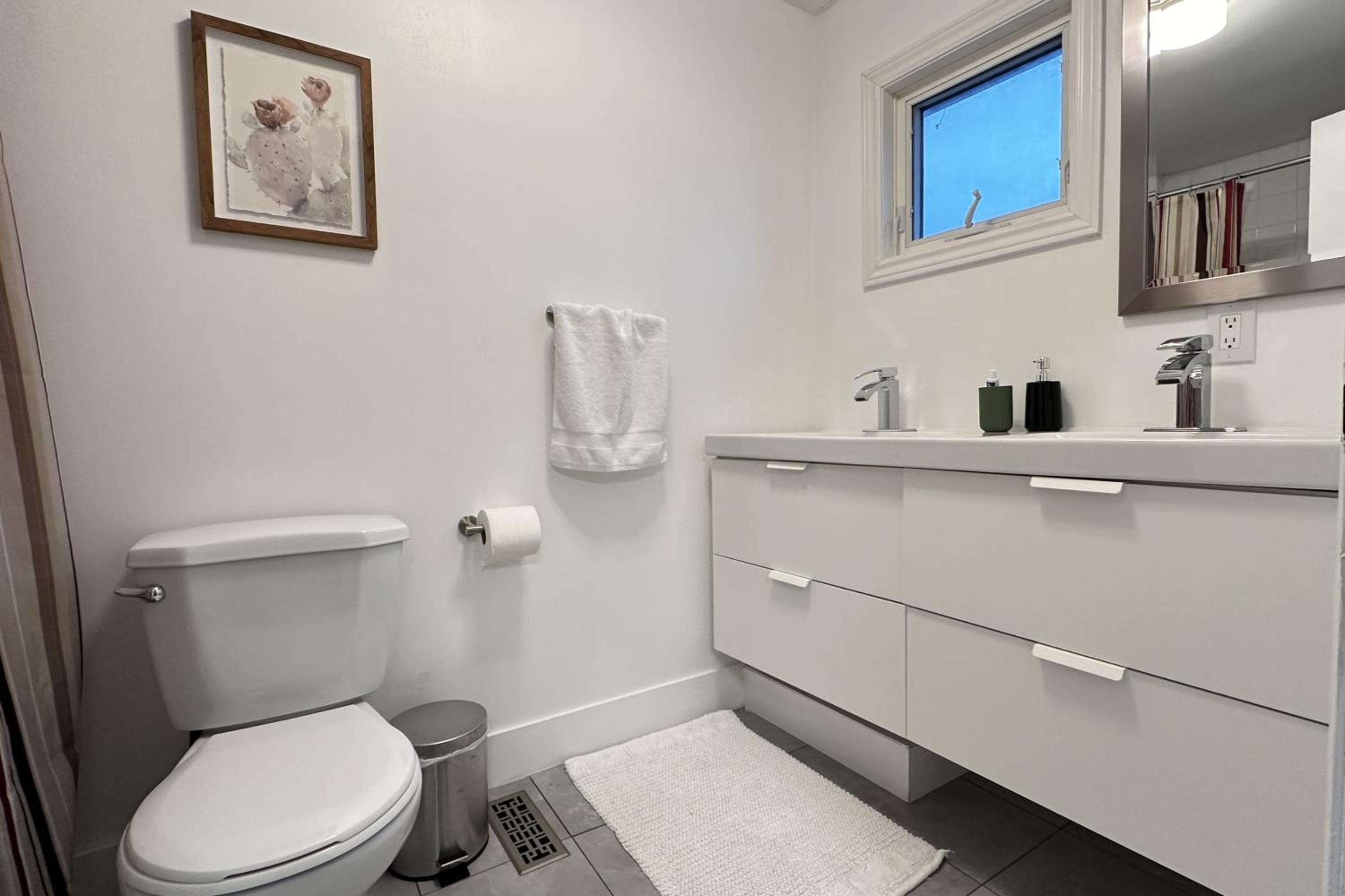 Stylish Home in Prime Location North of Toronto