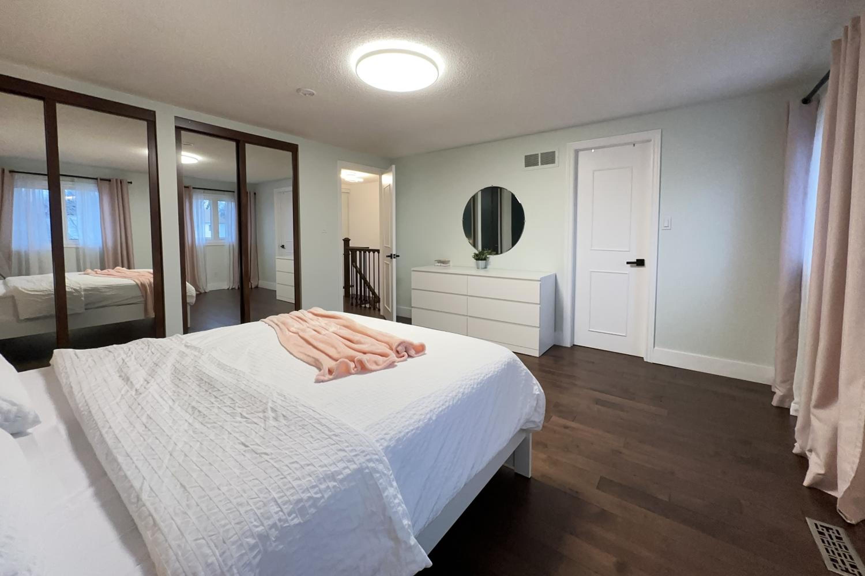 Stylish Home in Prime Location North of Toronto