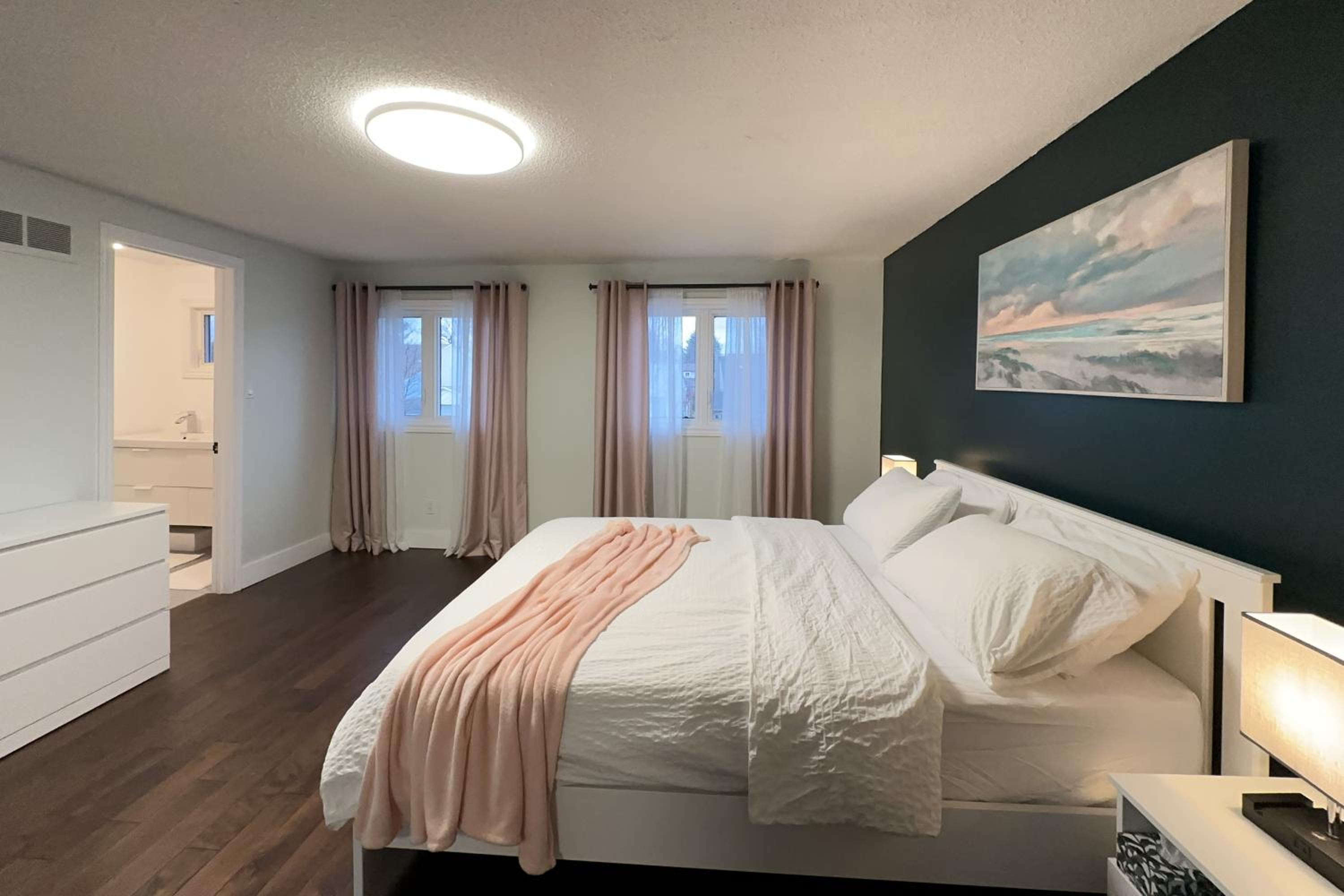 Stylish Home in Prime Location North of Toronto