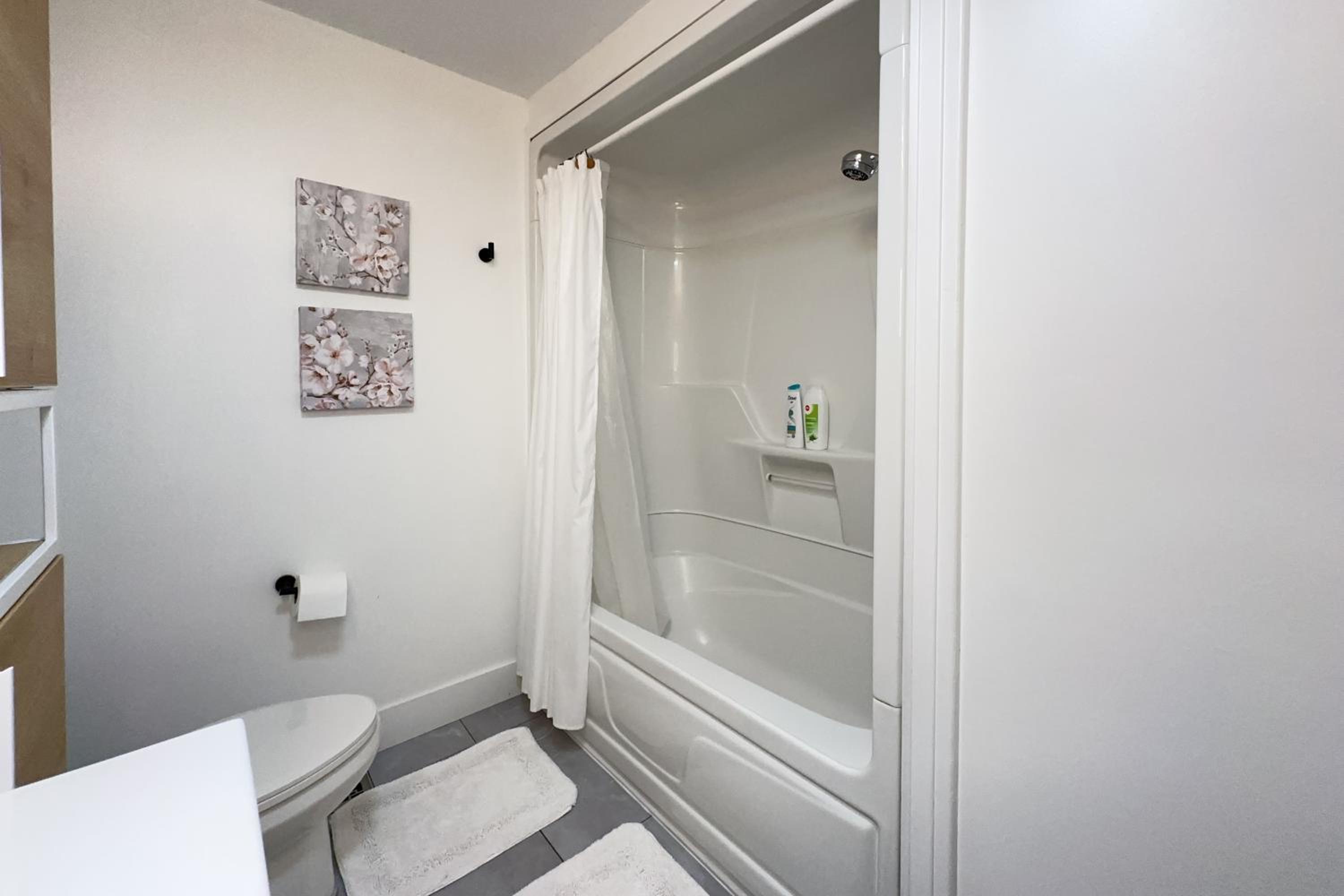 Stylish Home in Prime Location North of Toronto