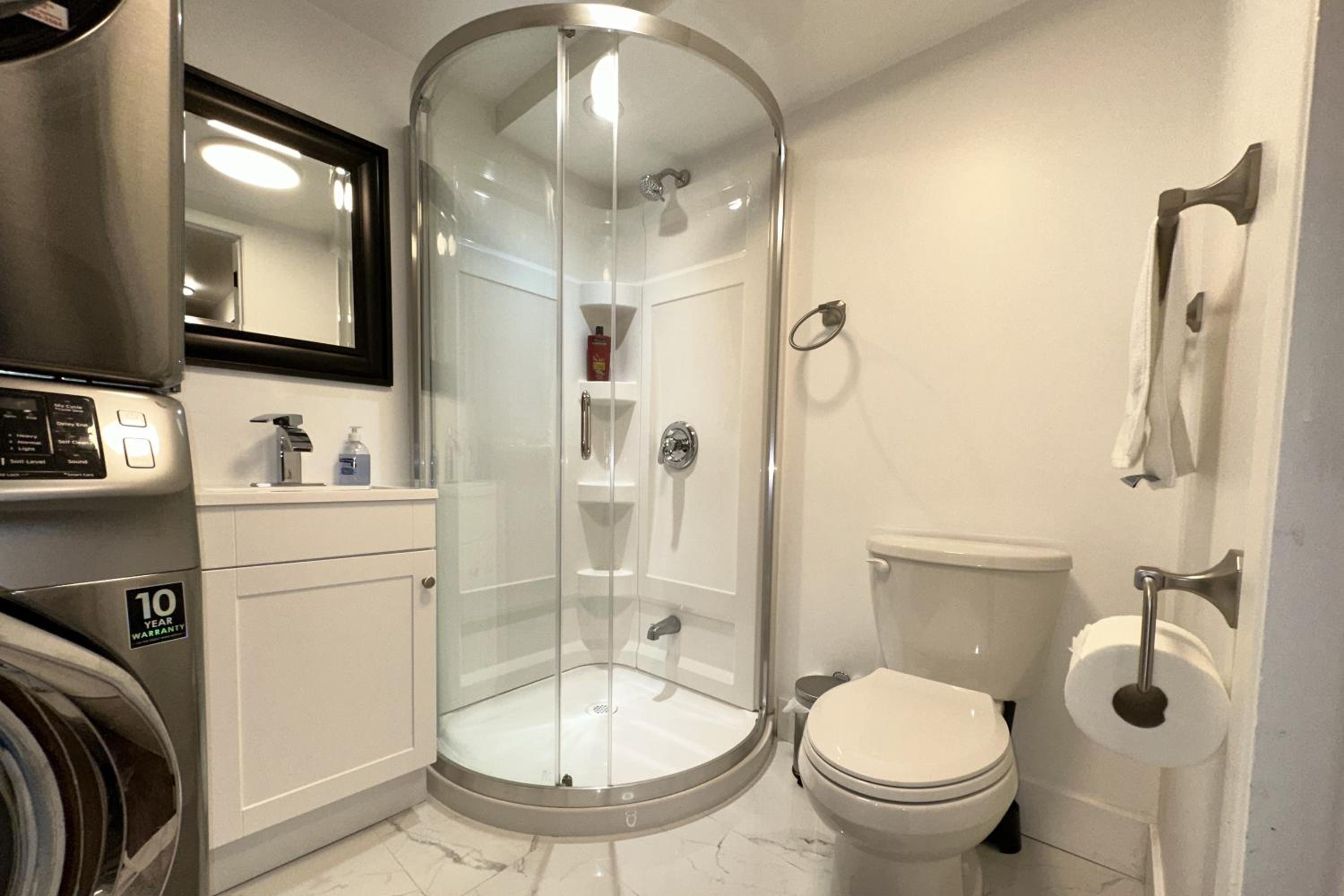 Stylish Home in Prime Location North of Toronto