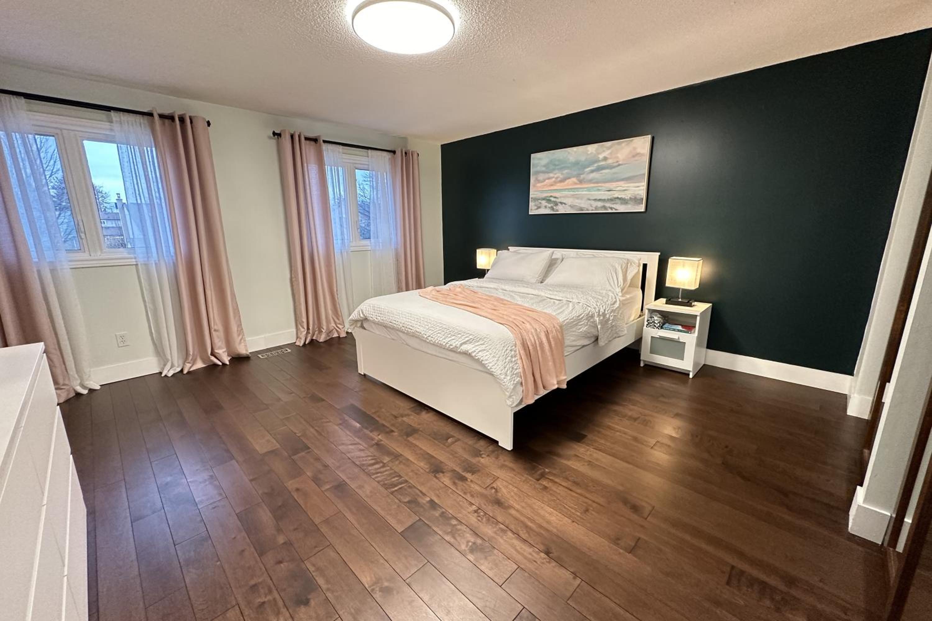 Stylish Home in Prime Location North of Toronto