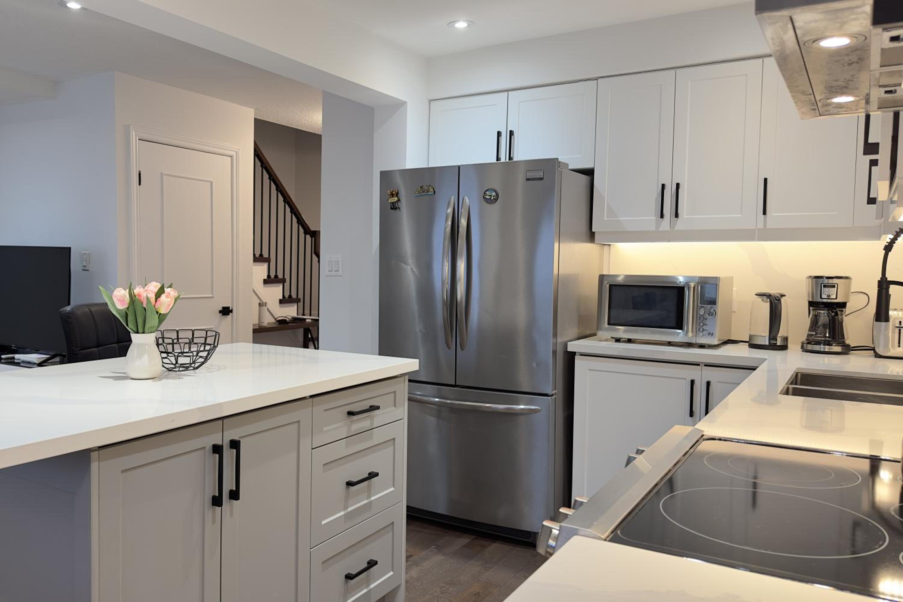 Stylish Home in Prime Location North of Toronto
