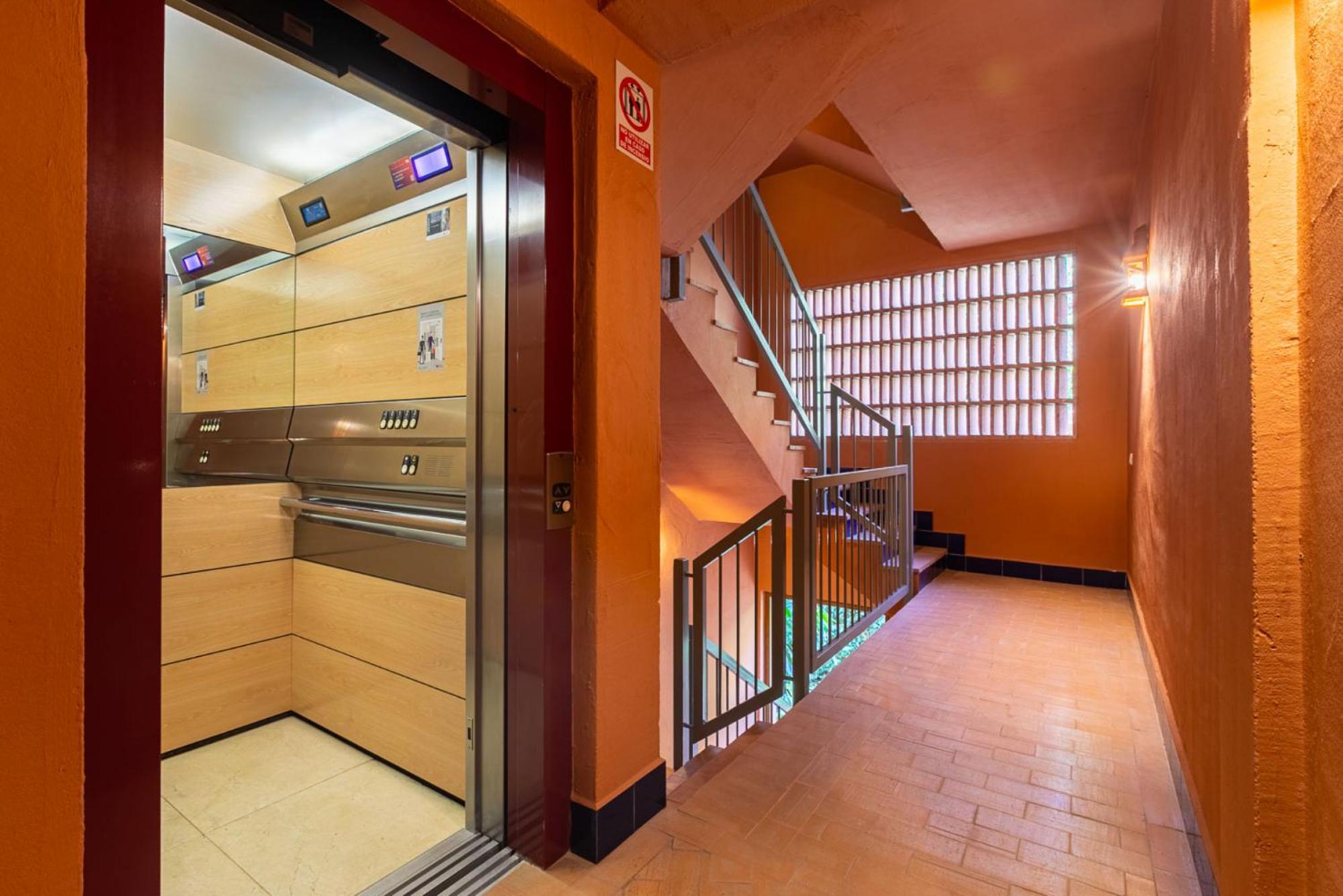 Royal Flamingos Sea View Apartman