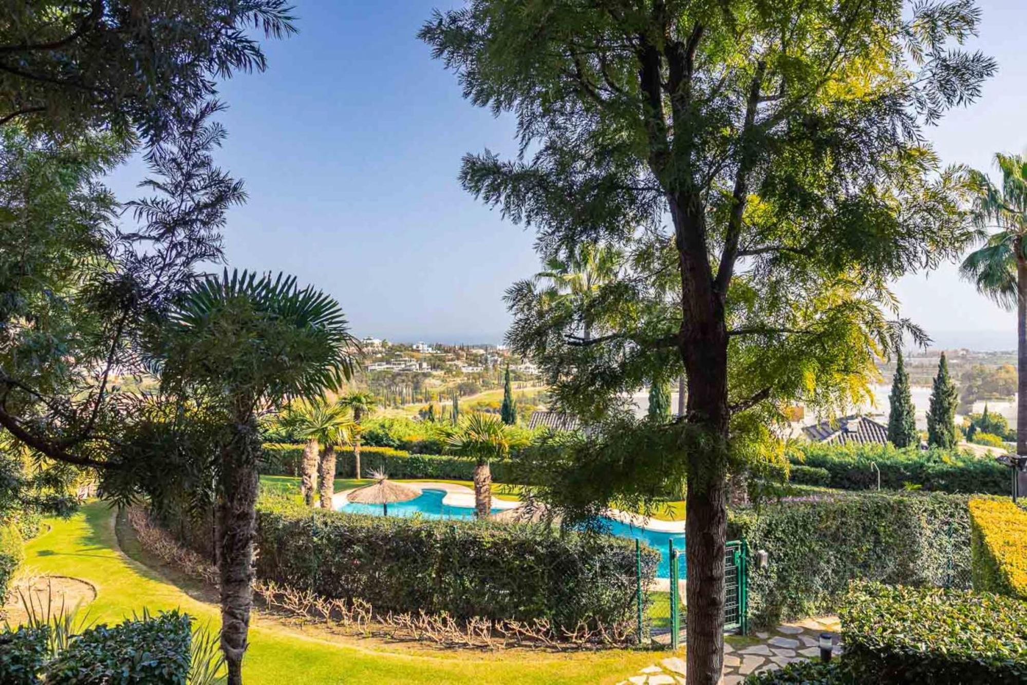 Royal Flamingos Sea View Apartman
