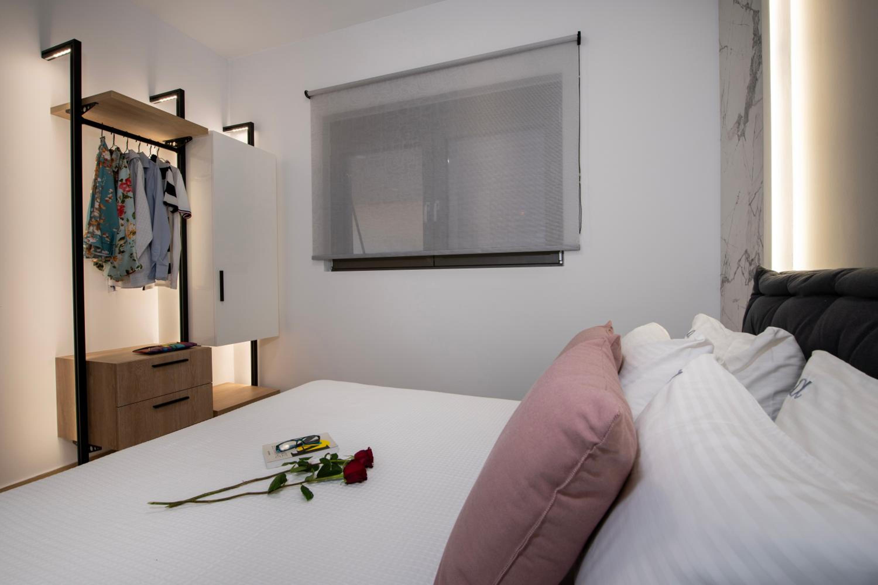 ALPHA SUITES