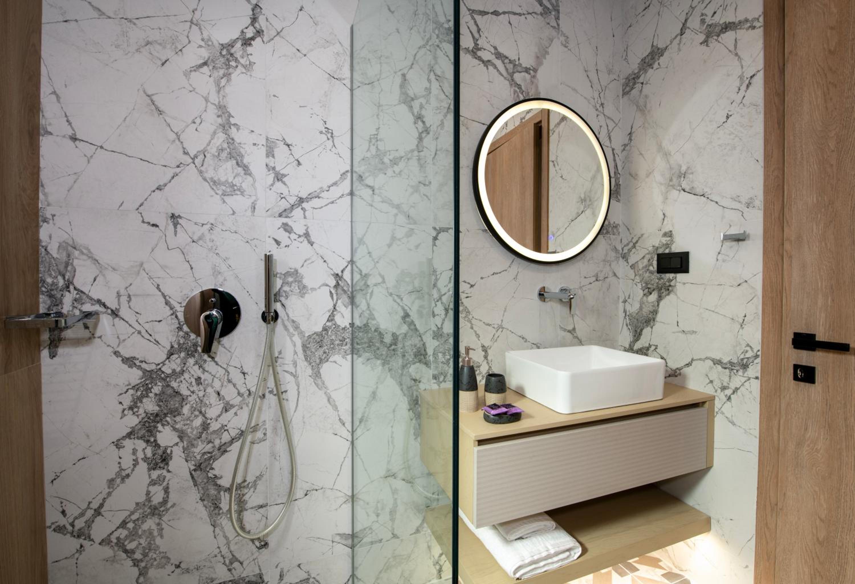 ALPHA SUITES