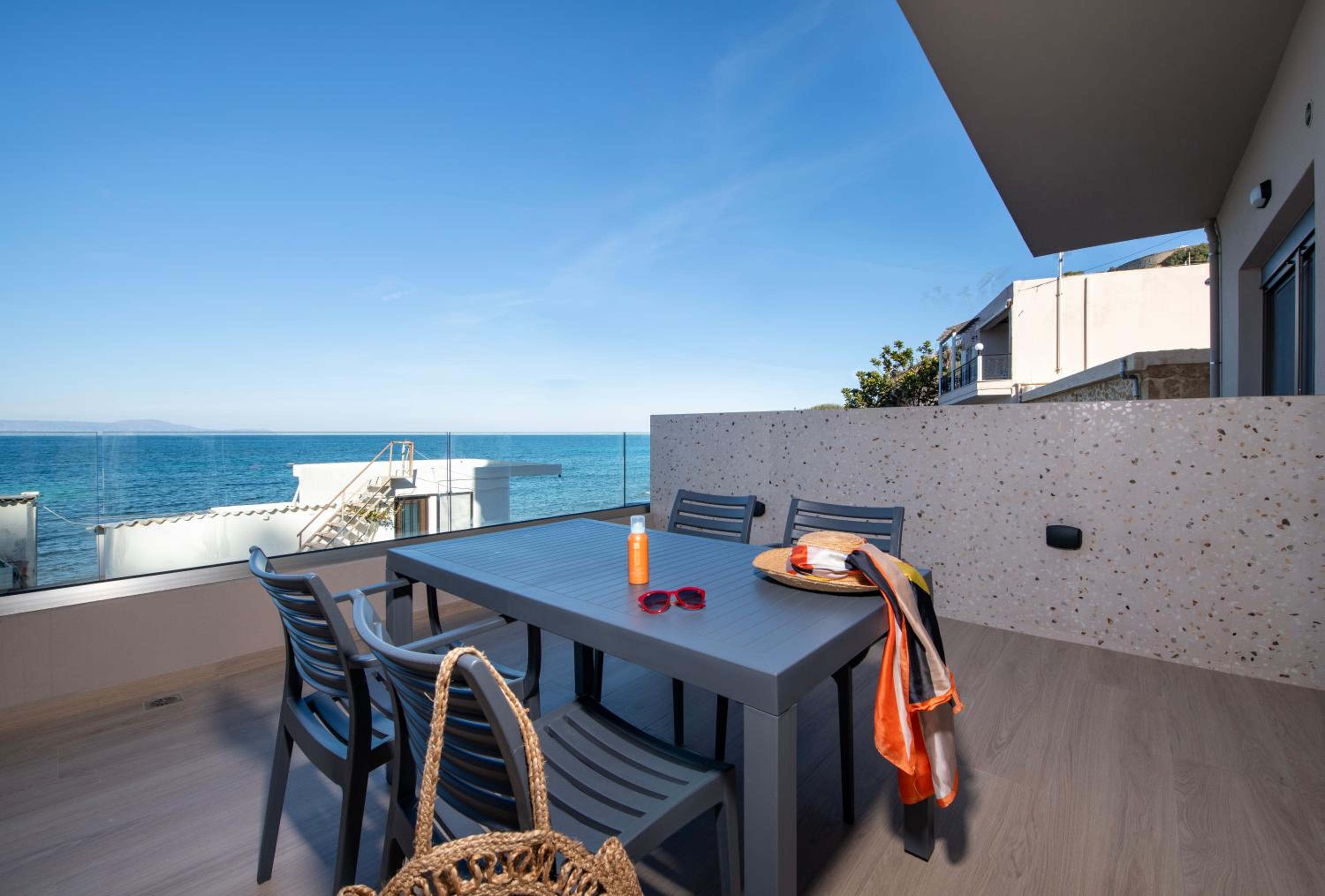 ALPHA SUITES