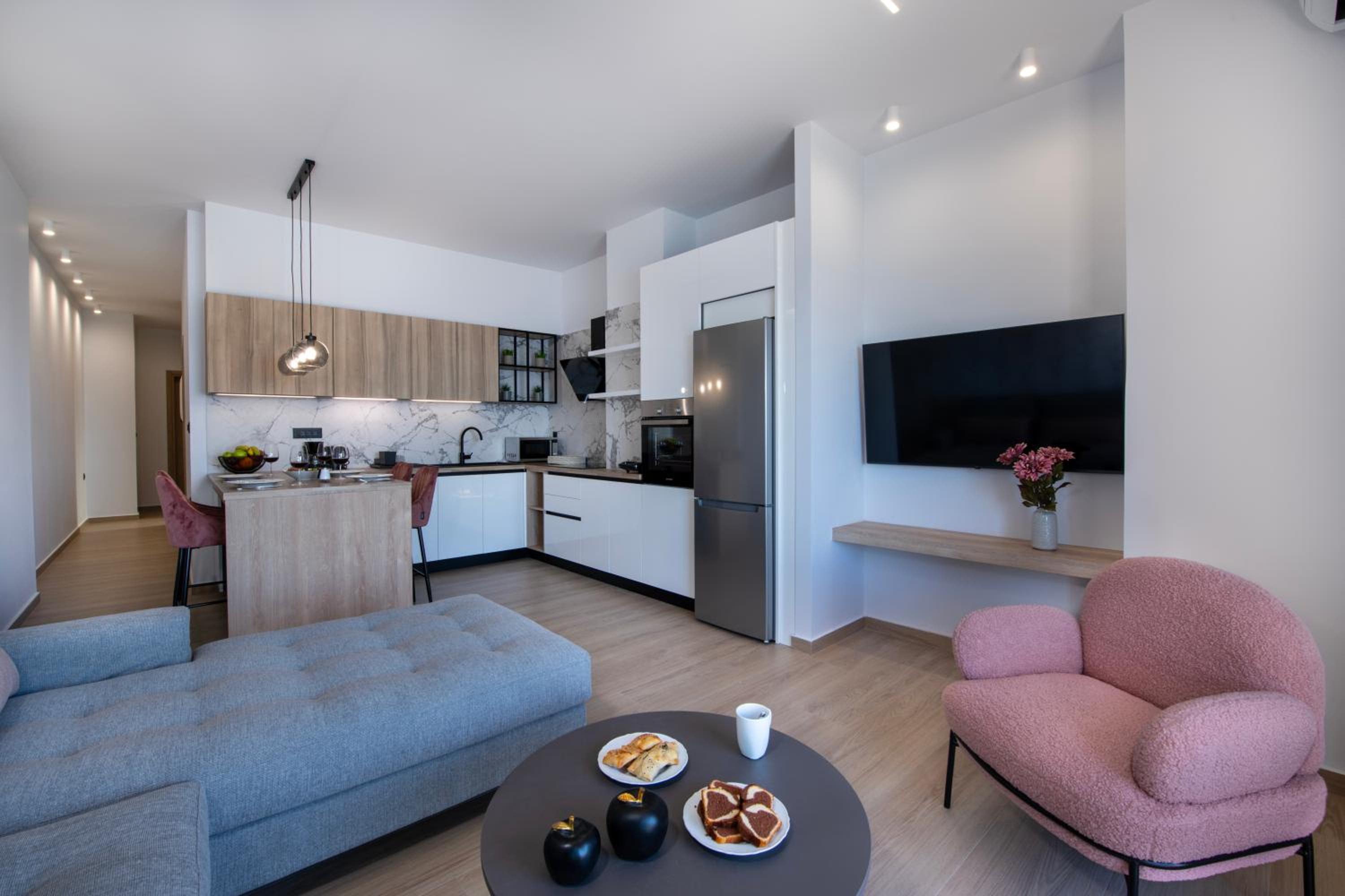 ALPHA SUITES