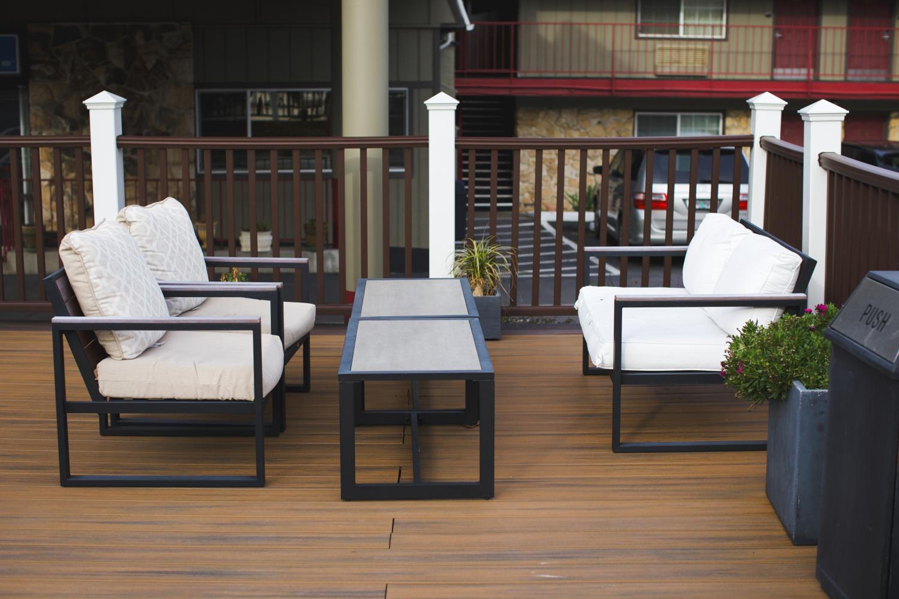 Ashland Vacations - Flagship Inn of Ashland - Property Image 23