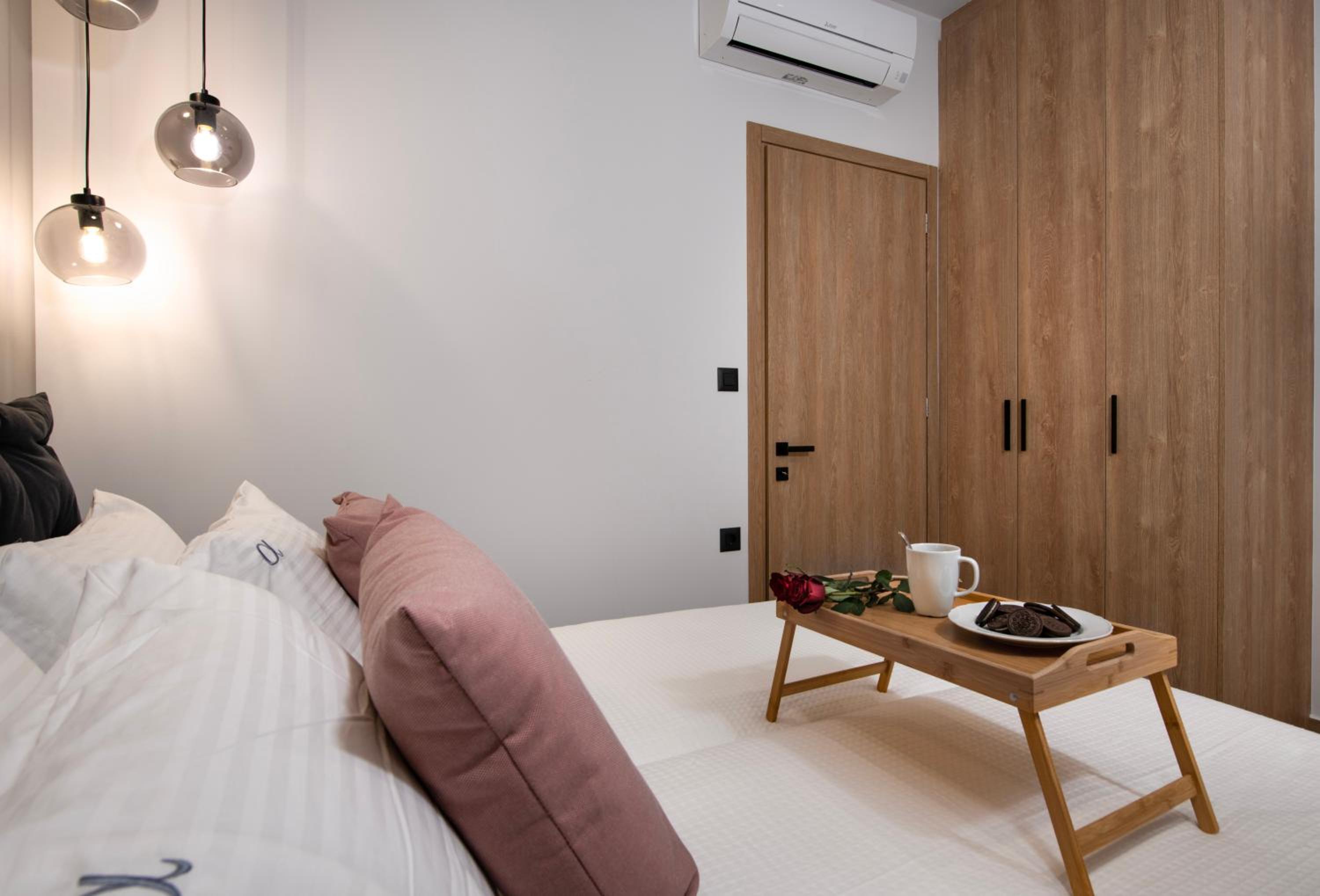 ALPHA SUITES
