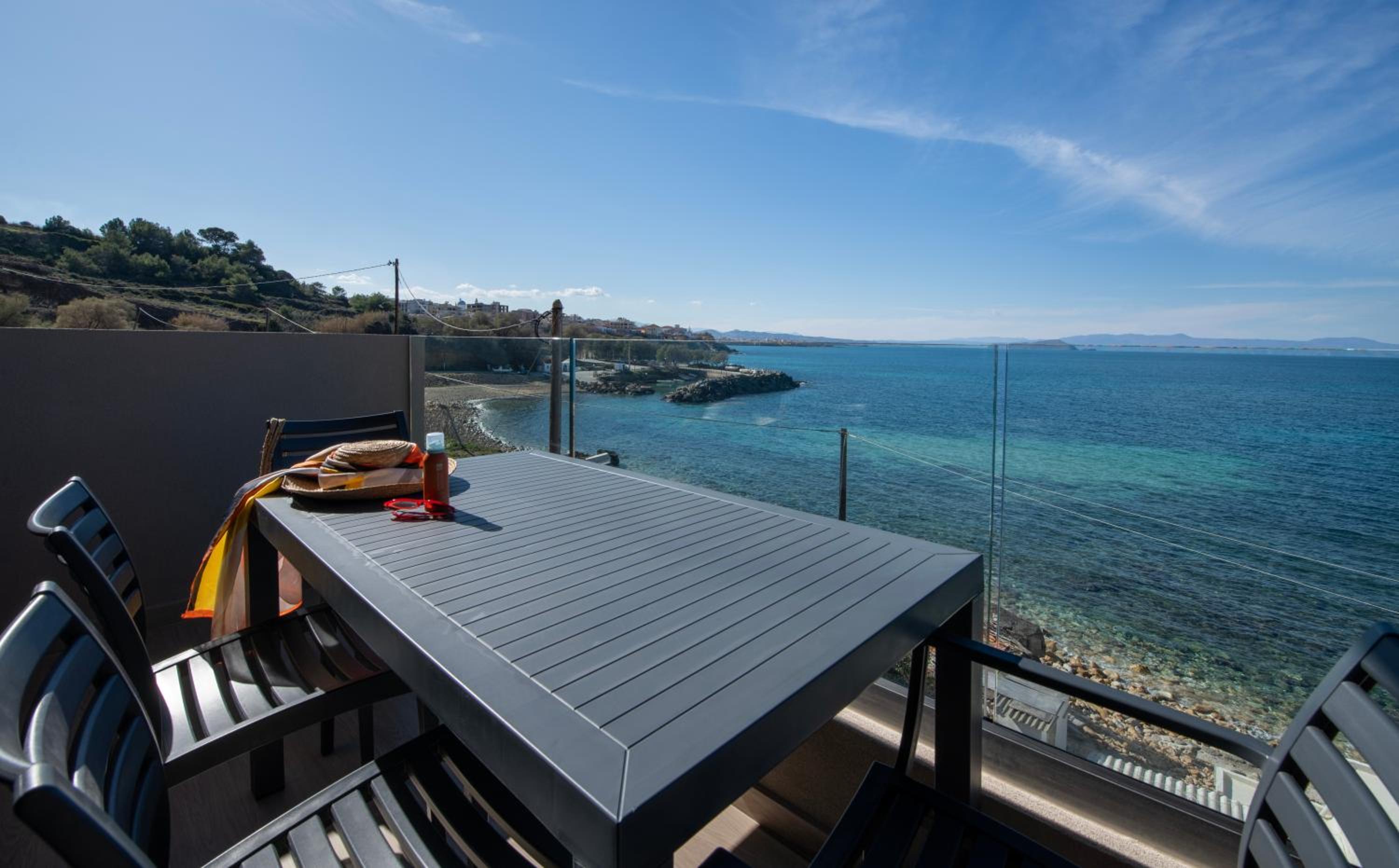 ALPHA SUITES