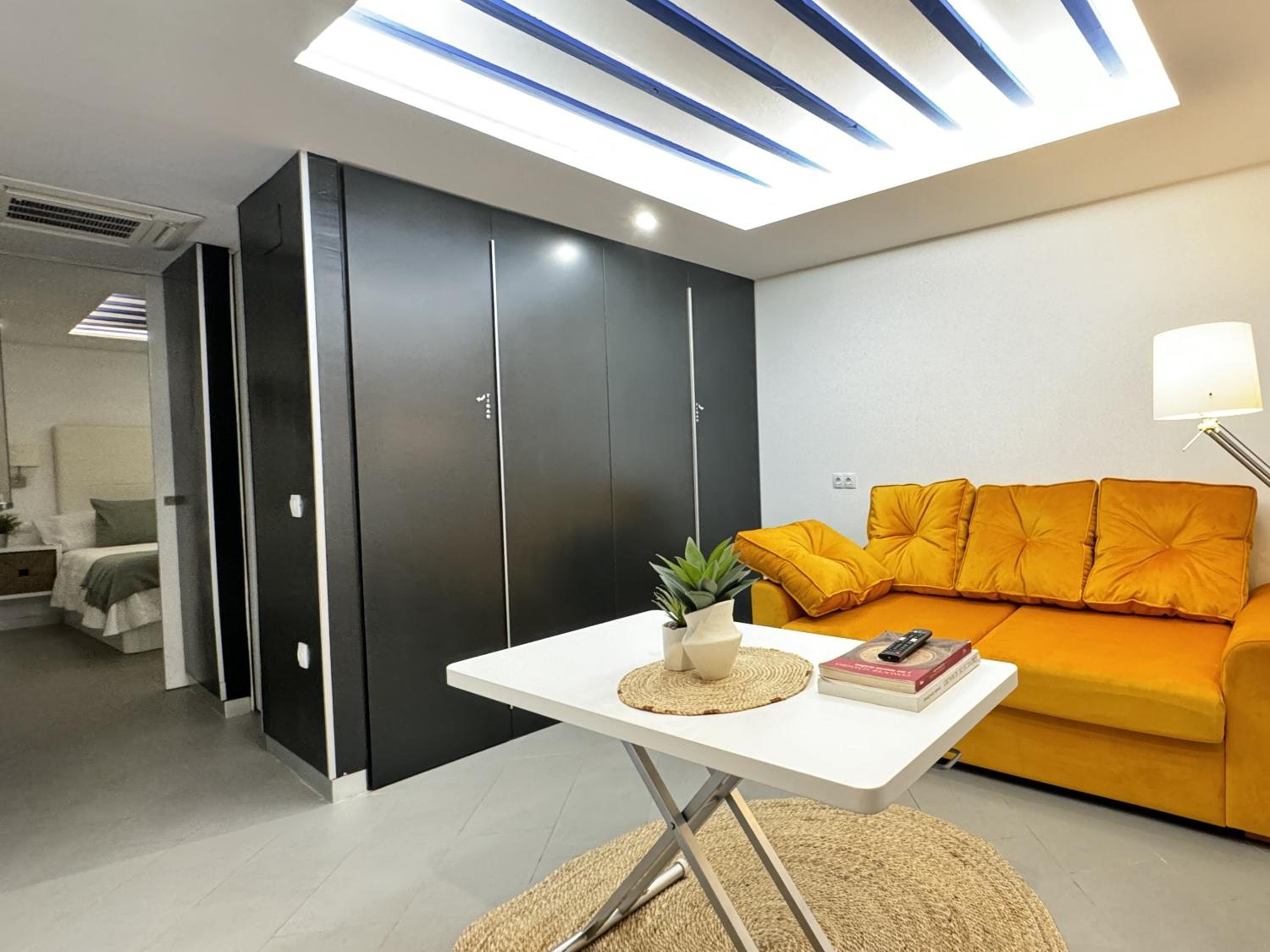 MANZANO PALACE. Apartamentos con Terraza