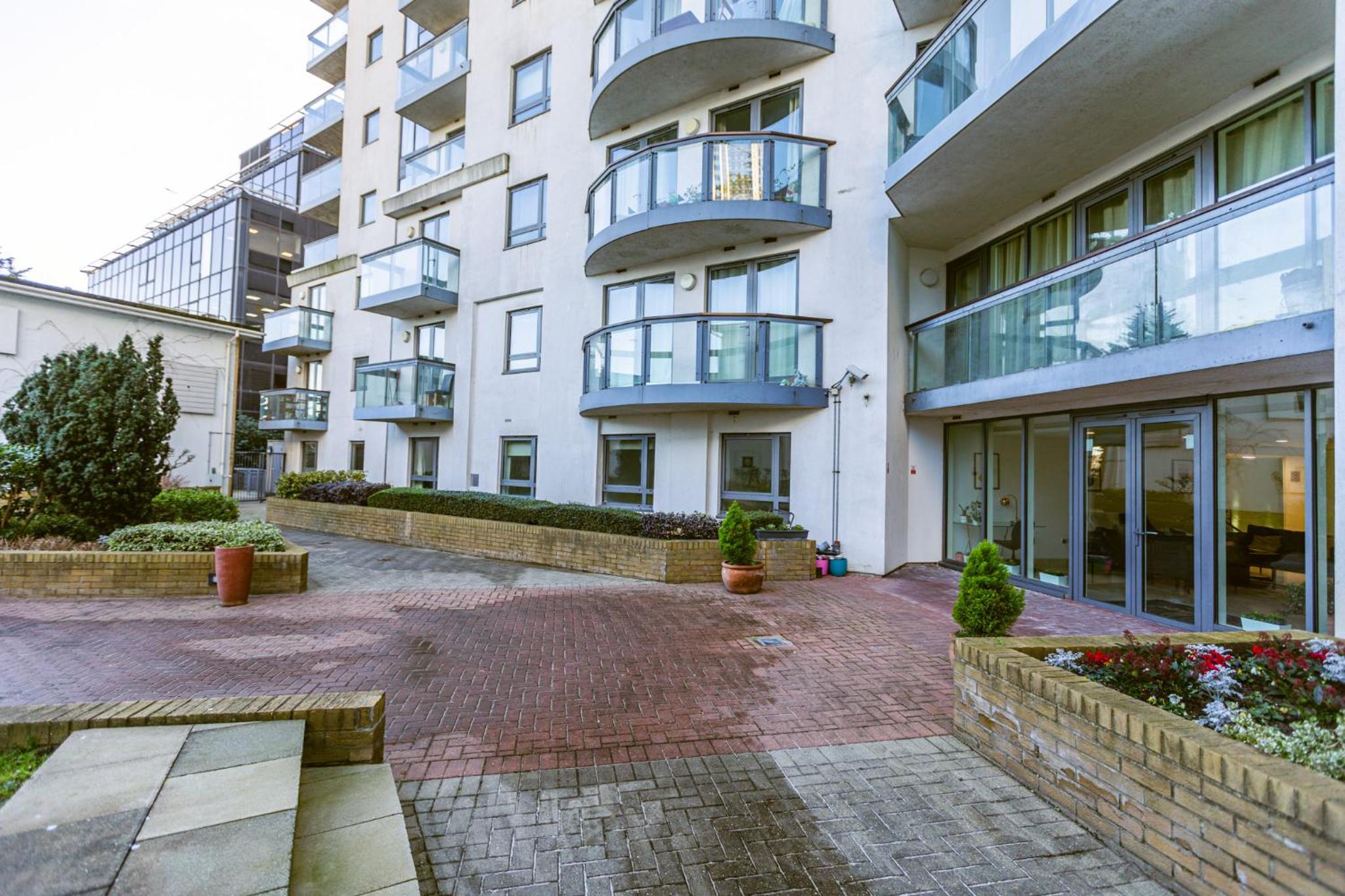 Affordable & Modern 1 Bedroom Apartment Canary Wharf