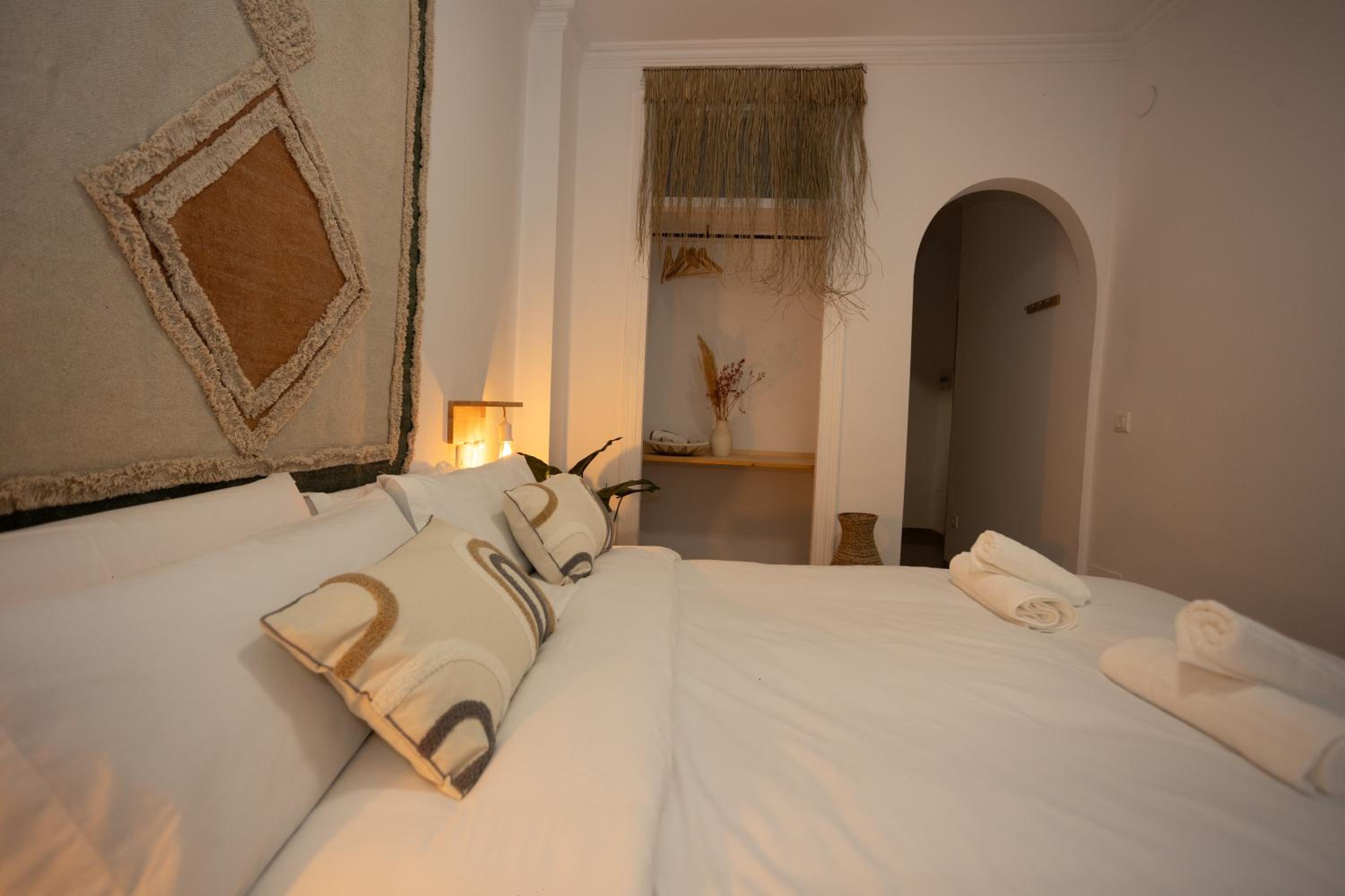 Naim Guest House Nerja