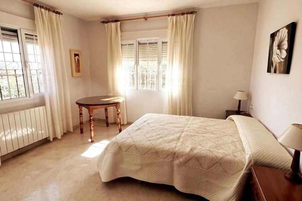 Casa Polícar Marta