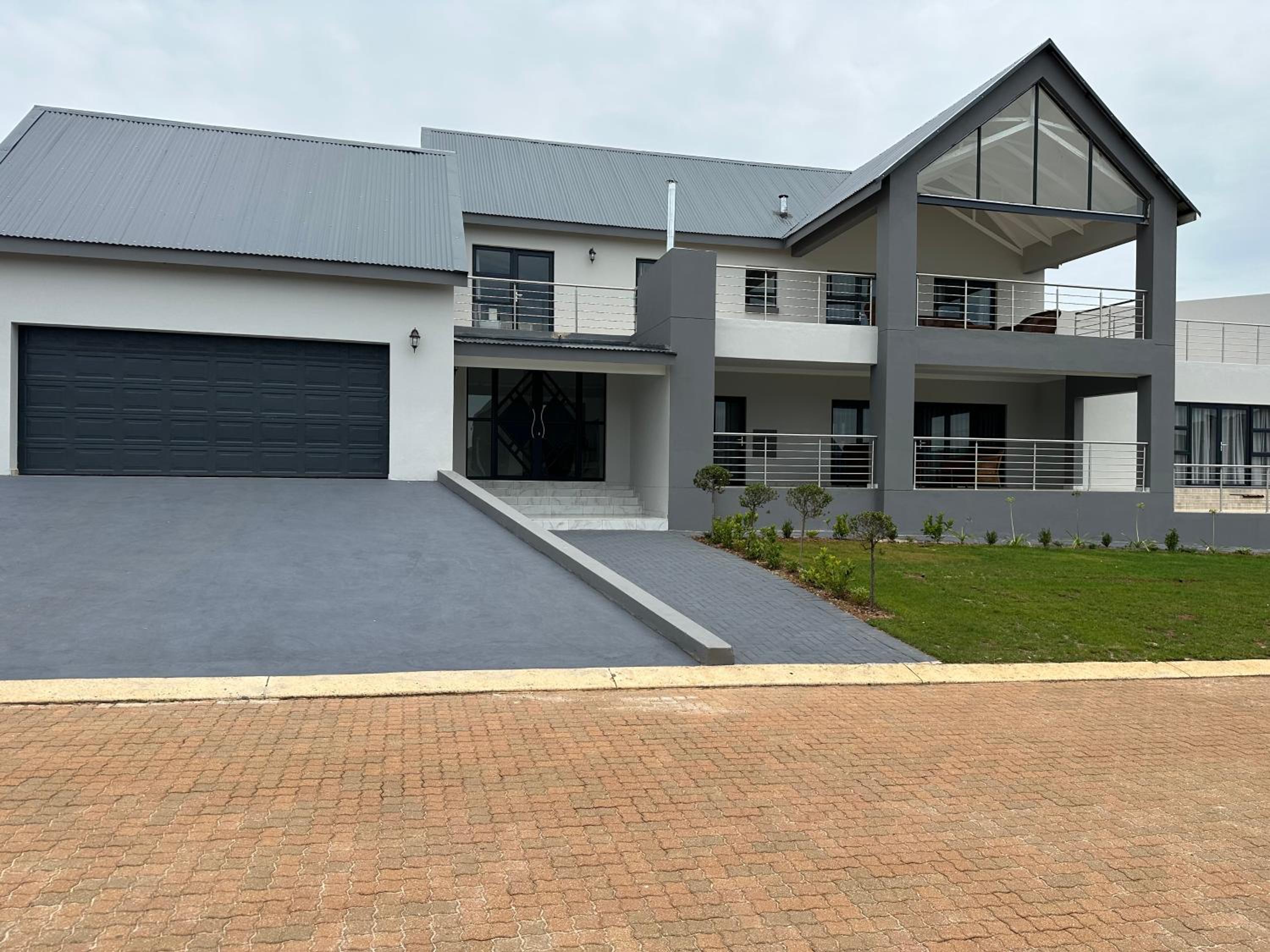 955 Highlands Gate Golf Estate view 4
