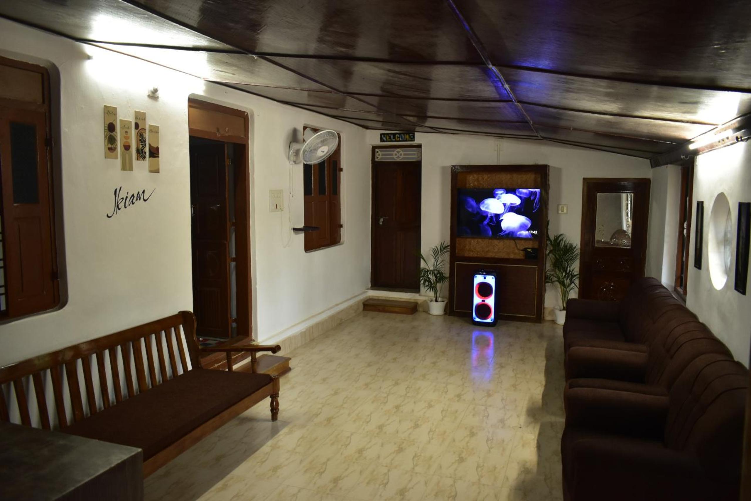 lounge