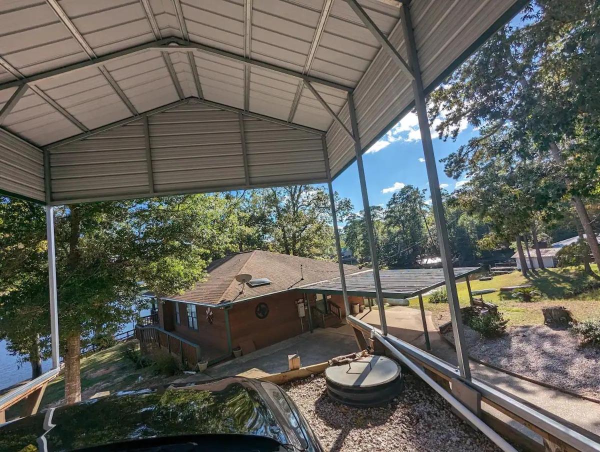 Robbins Nest - Property Image 77