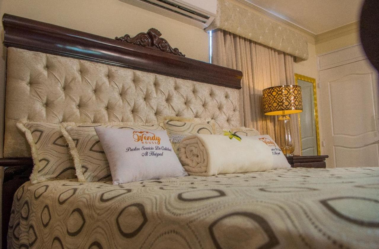 santiago luxury house