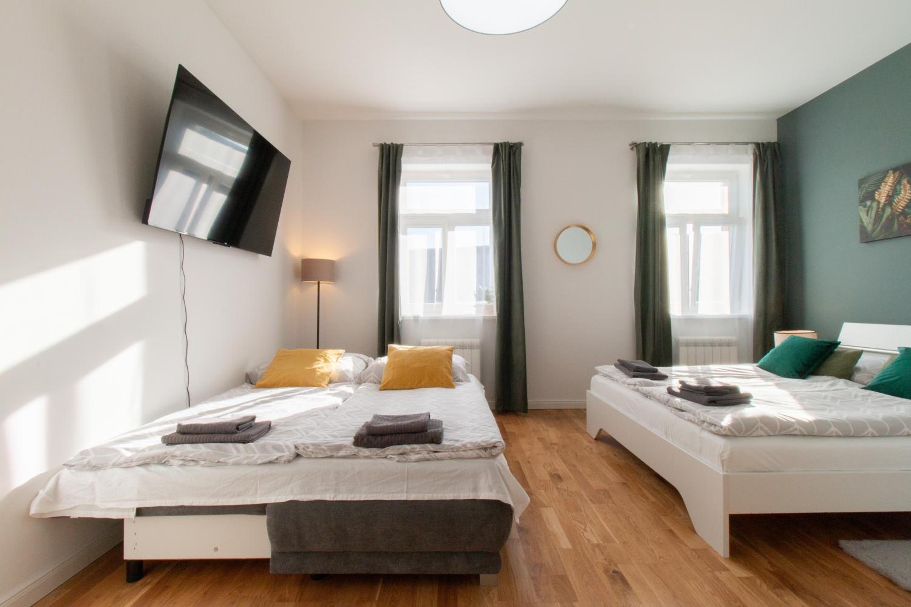 Washingtonova CR apartments